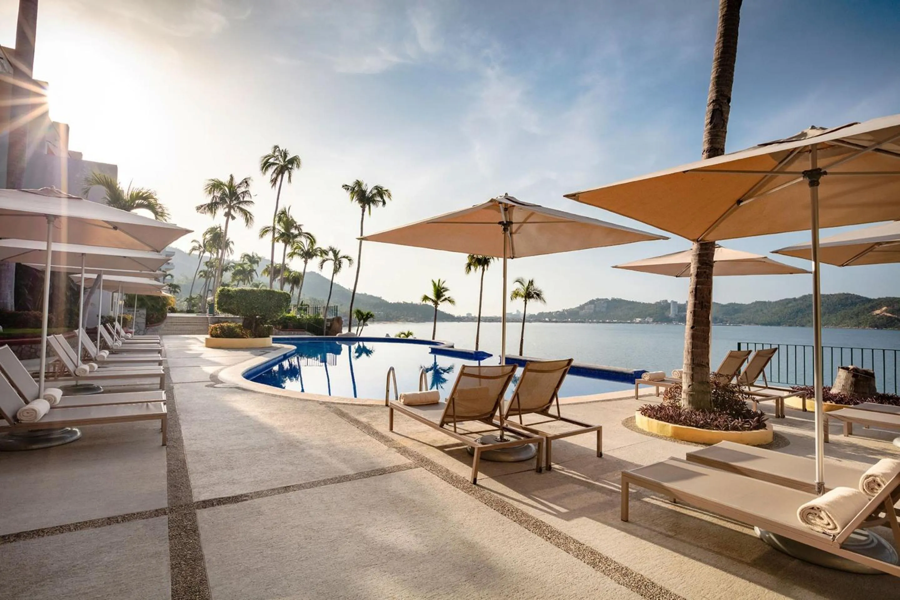 Swimming pool in Camino Real Acapulco Diamante