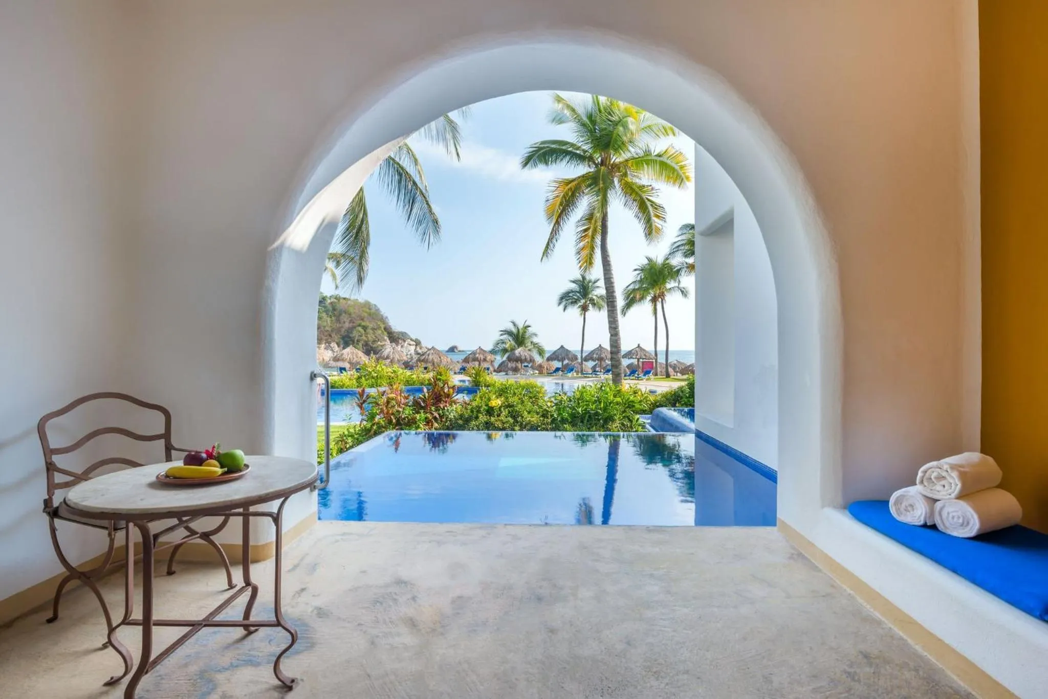 Property building in Camino Real Zaashila Huatulco