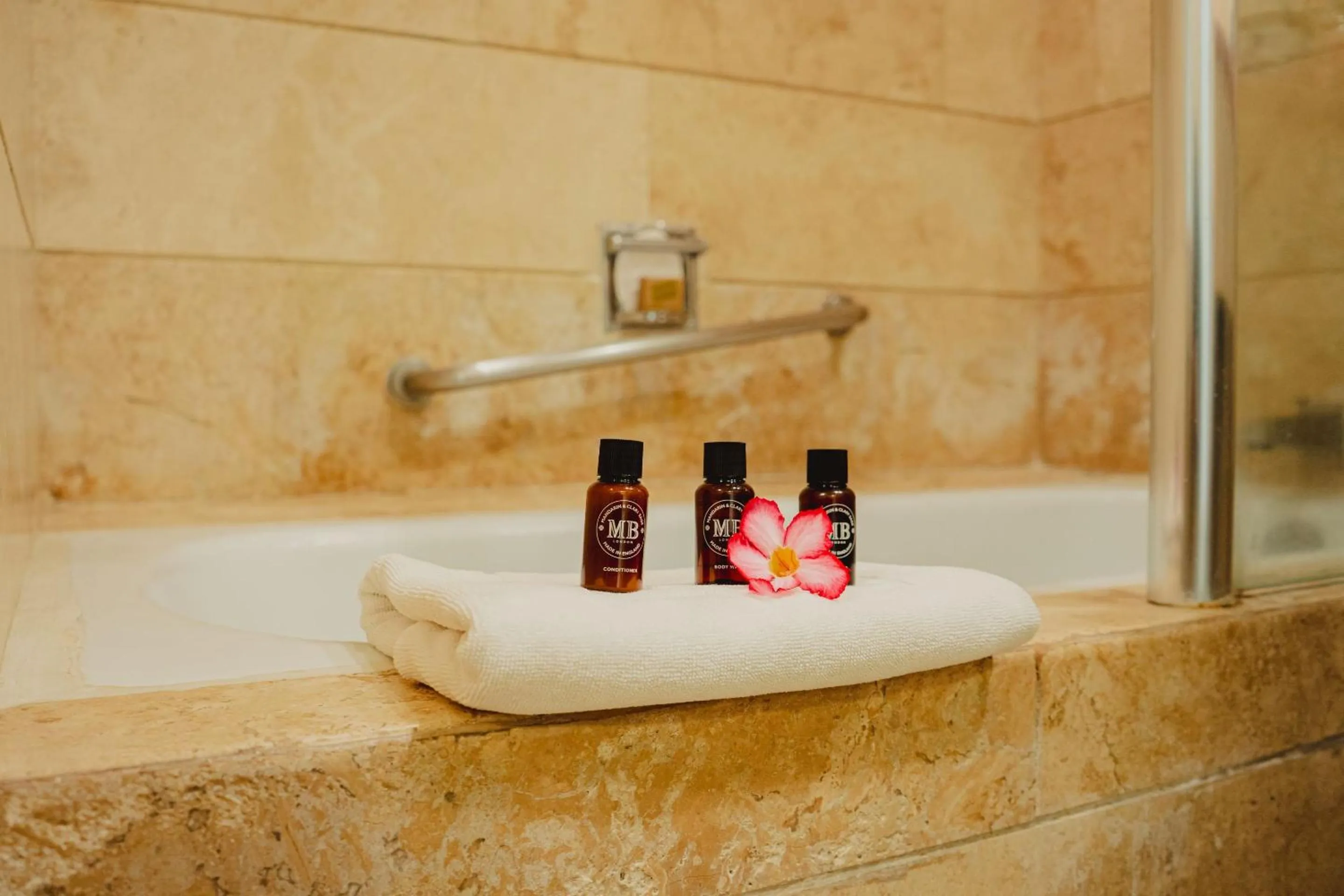 Bathroom in Camino Real Zaashila Huatulco