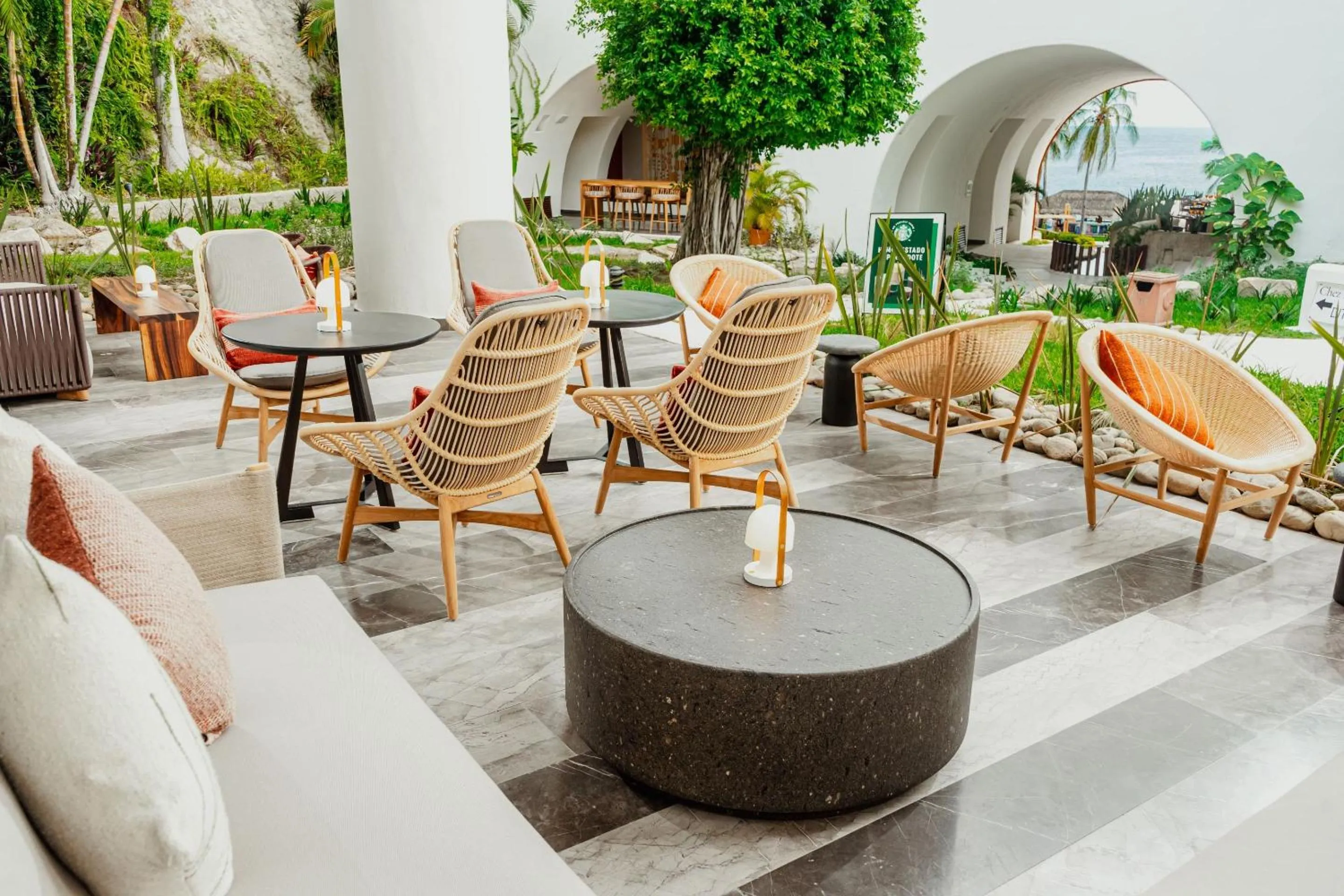 Restaurant/places to eat in Camino Real Zaashila Huatulco