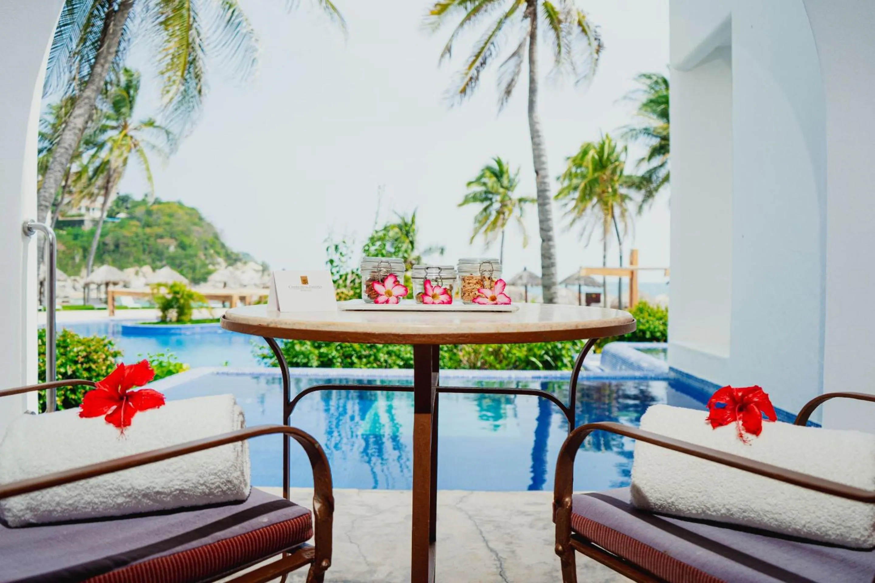 Swimming pool in Camino Real Zaashila Huatulco