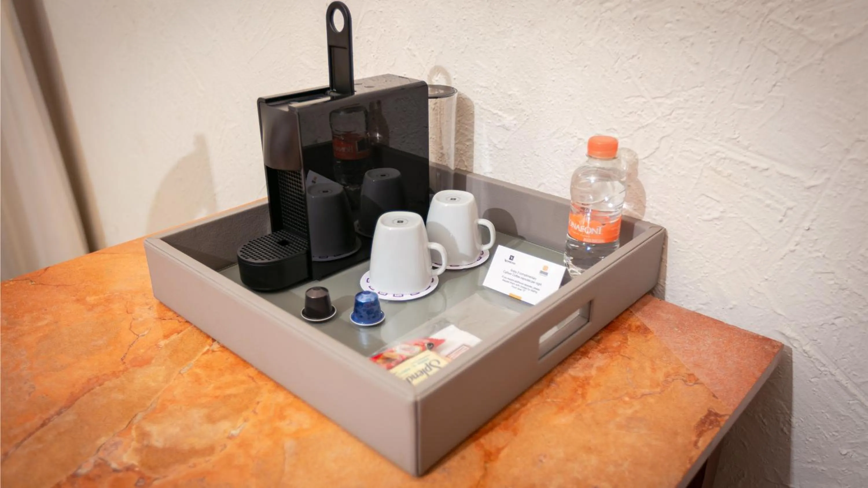 Coffee/tea facilities in Camino Real Guadalajara