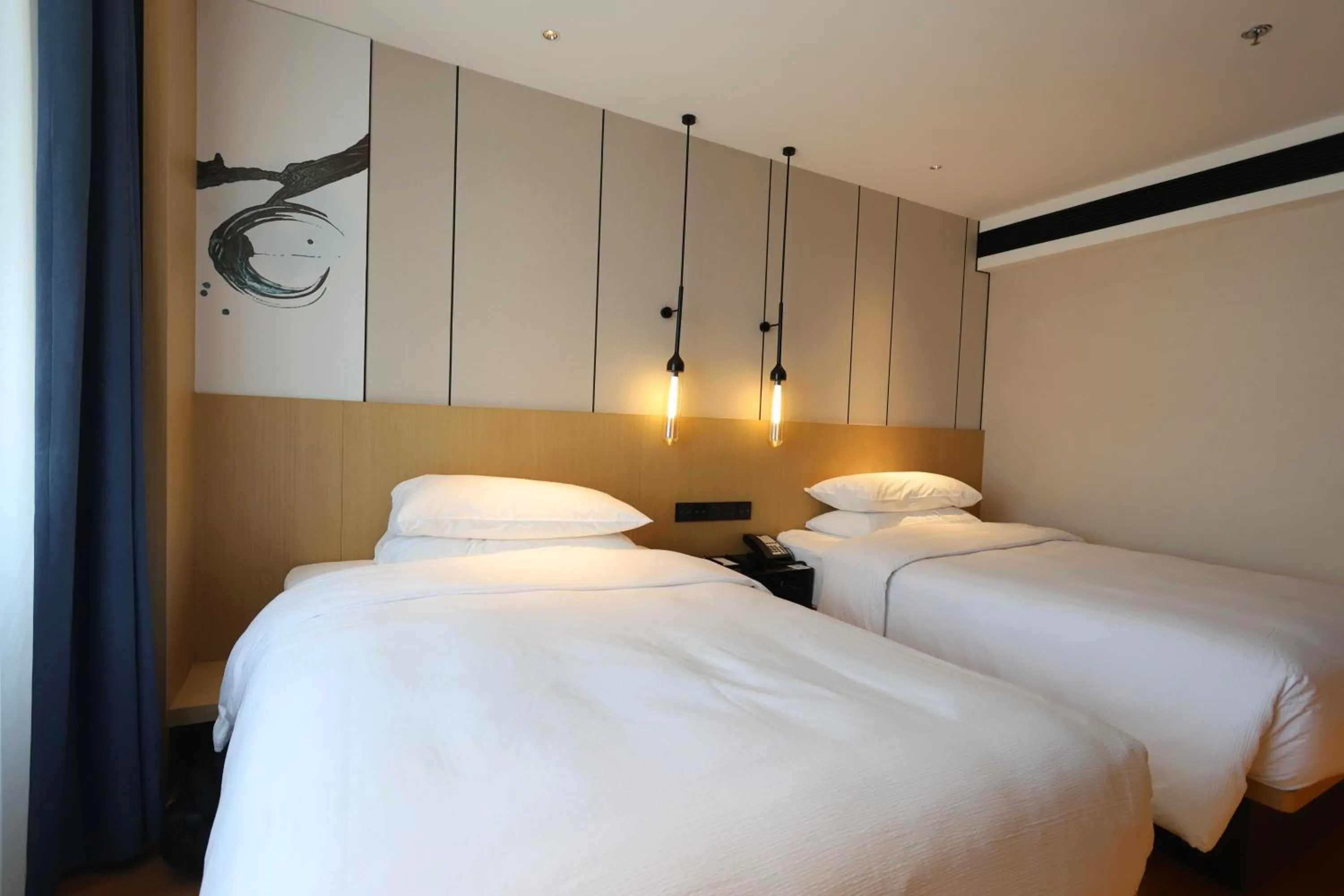 TV and multimedia, Bed in Fairfield by Marriott Harbin Downtown