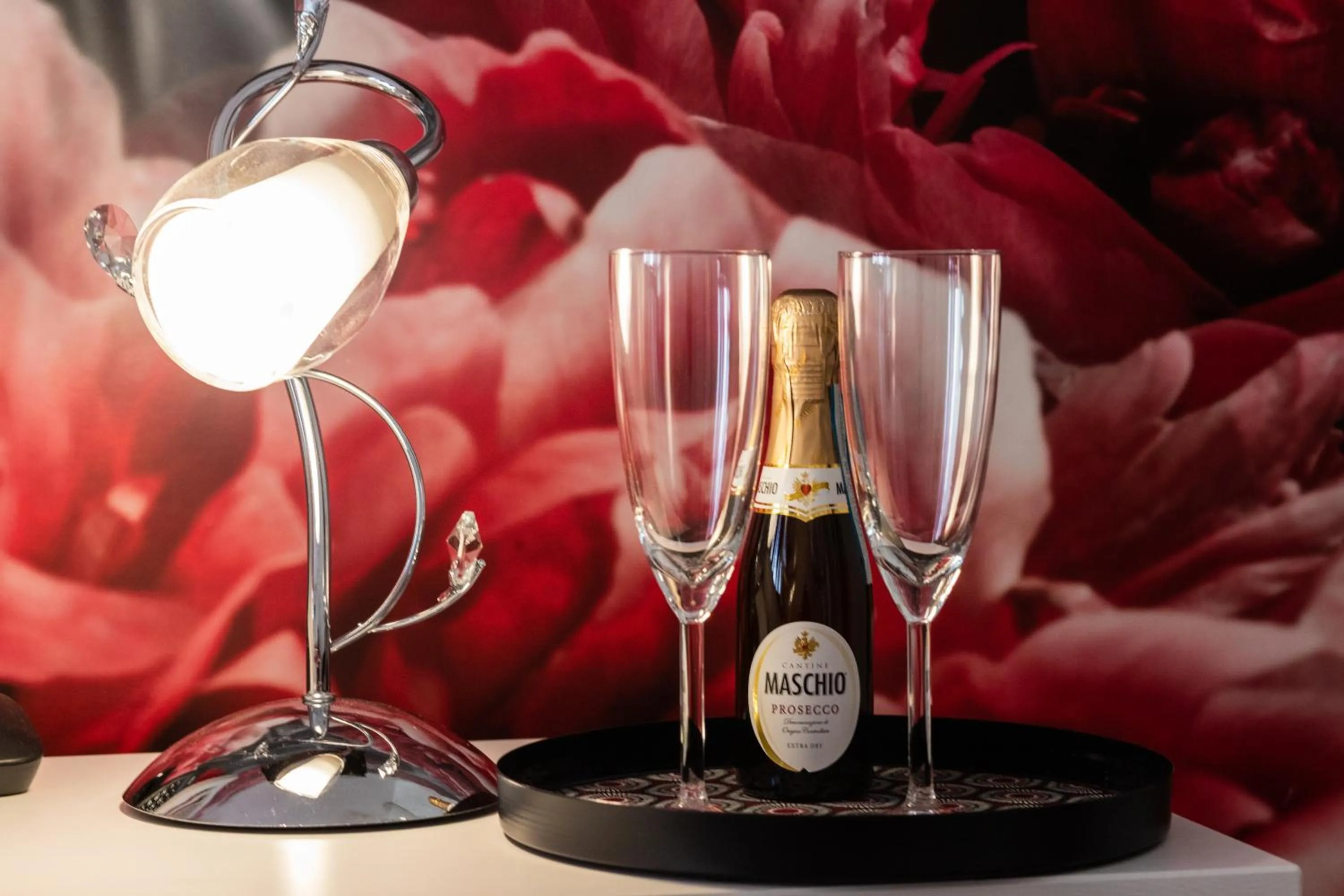 Decorative detail in Bed Boutique Napoli Colors