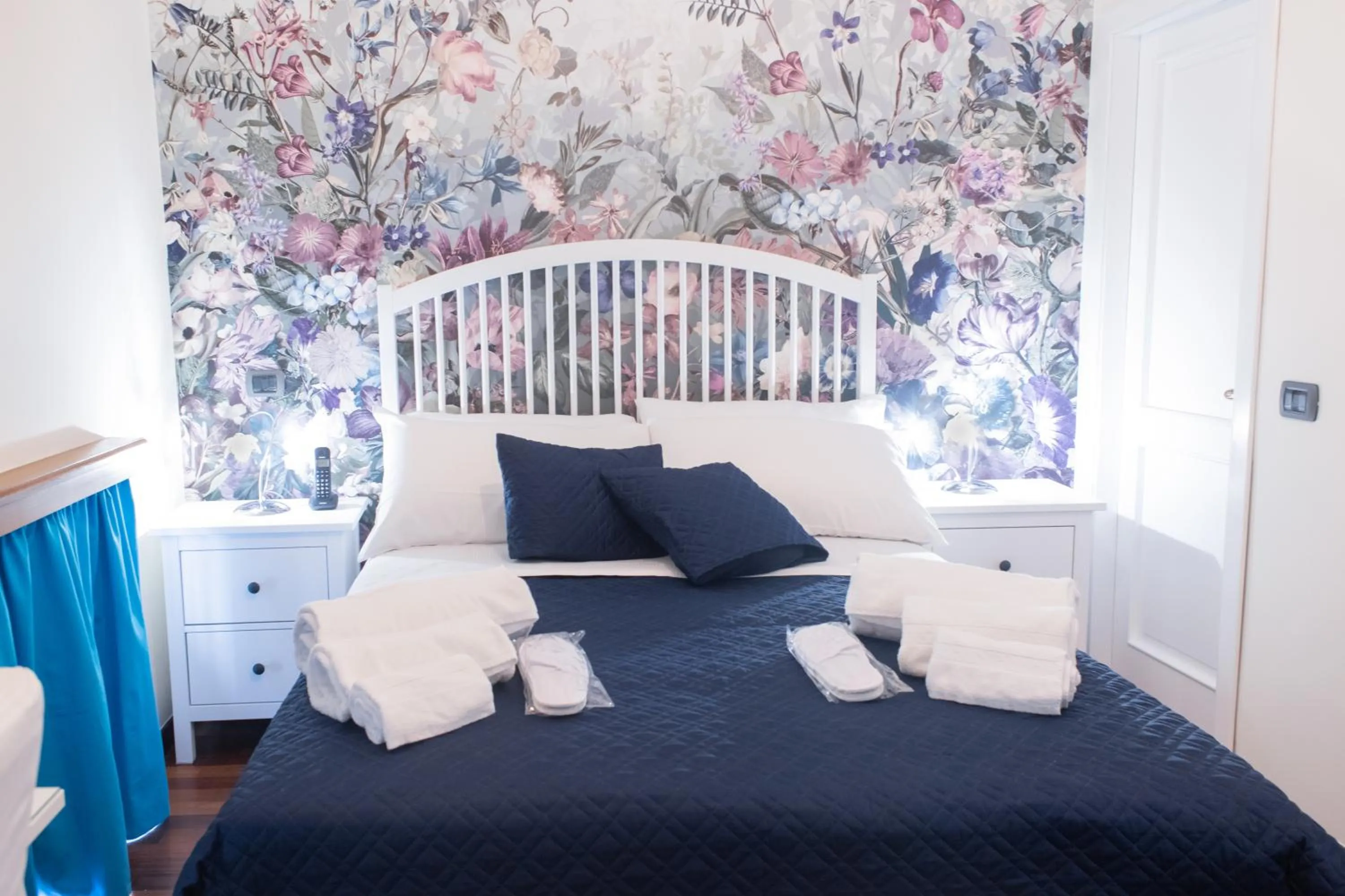 Bed in Bed Boutique Napoli Colors