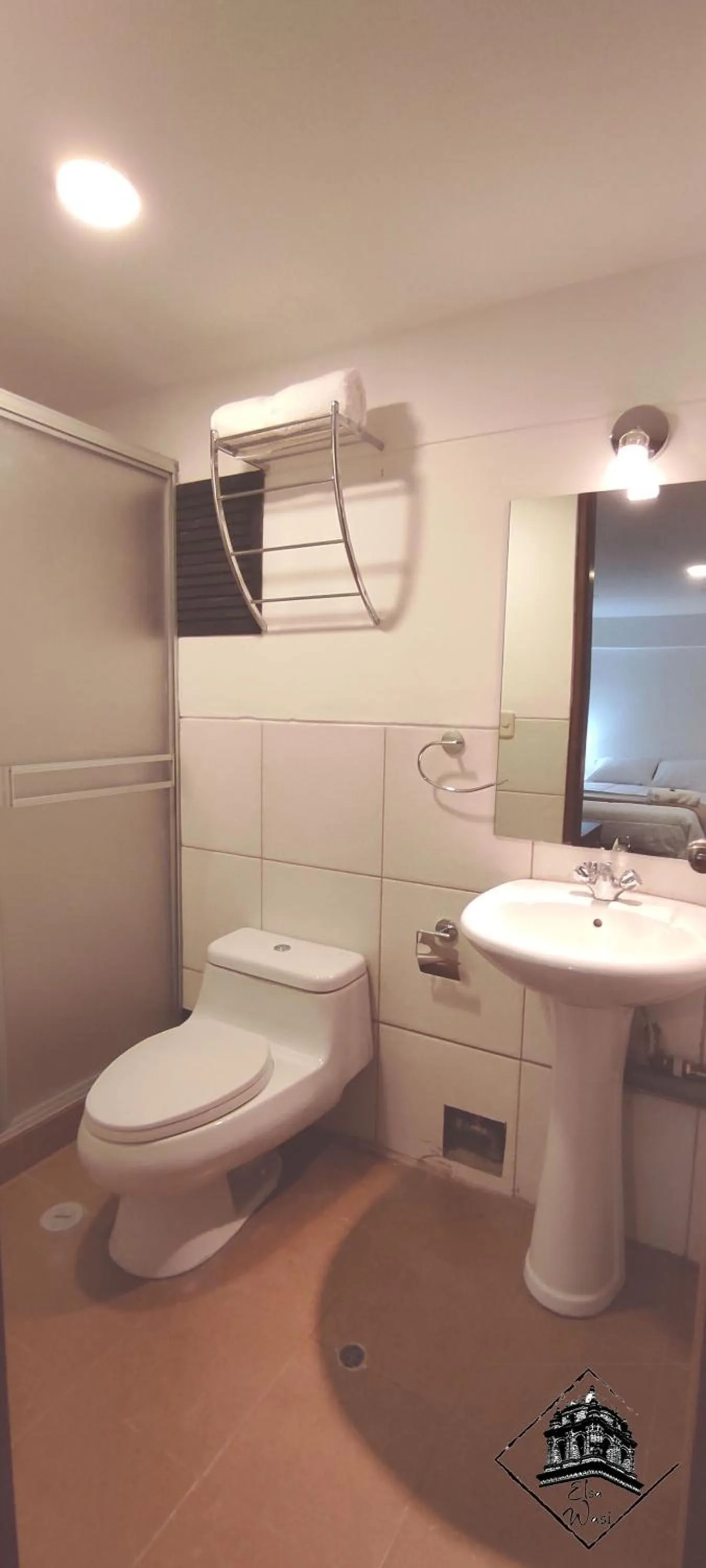 Toilet in Elsa Wasi Cusco