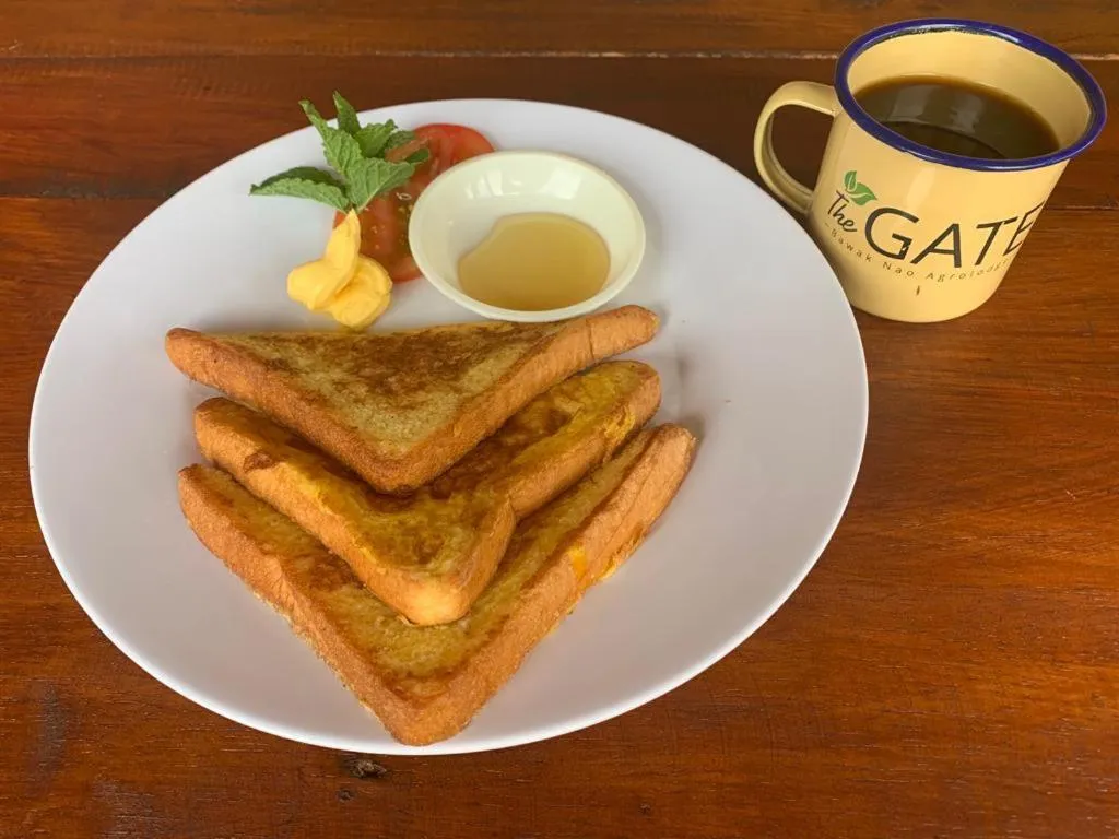 Food and drinks in The Gate Rinjani