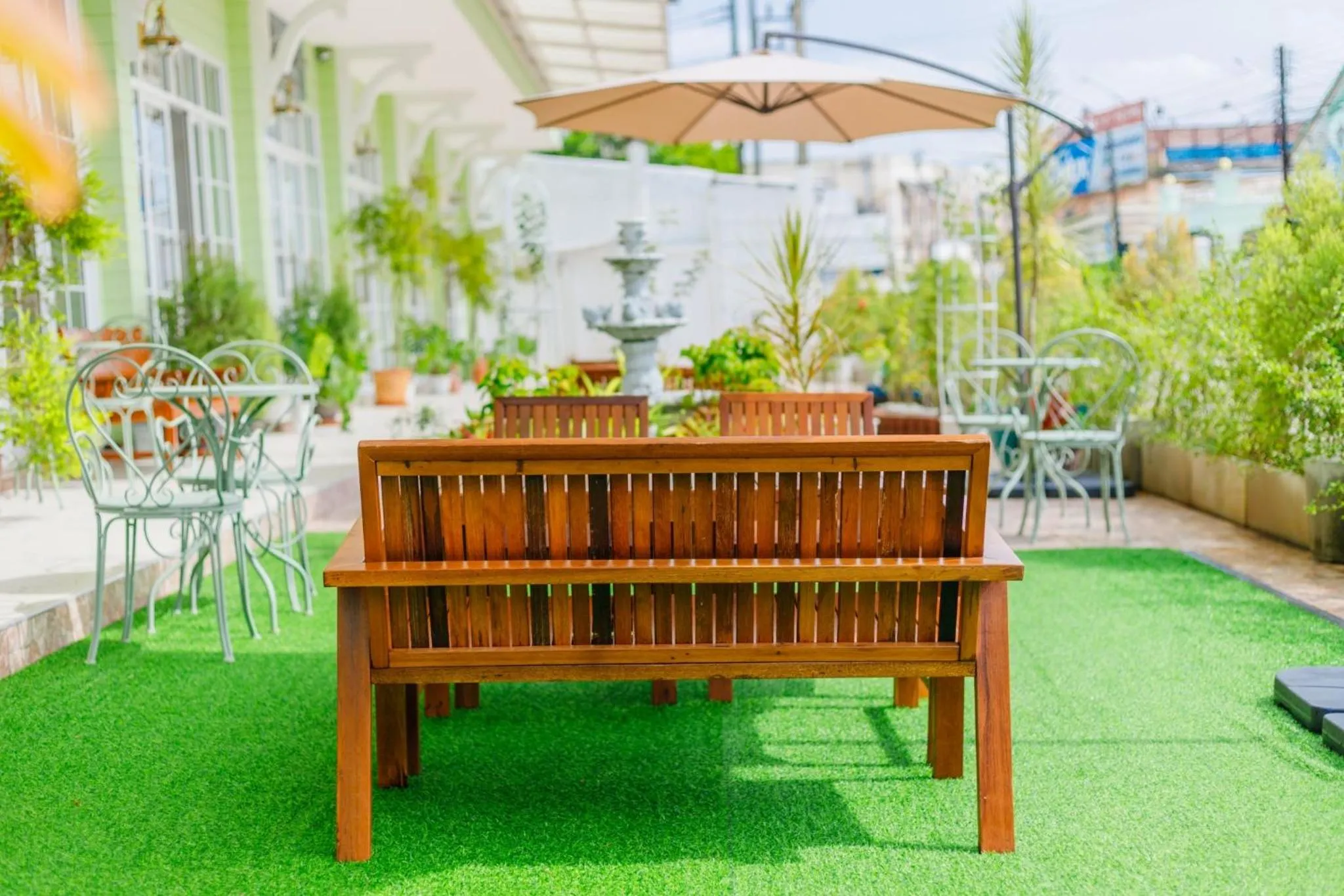 Facade/entrance in Greenish Ranong Hotel