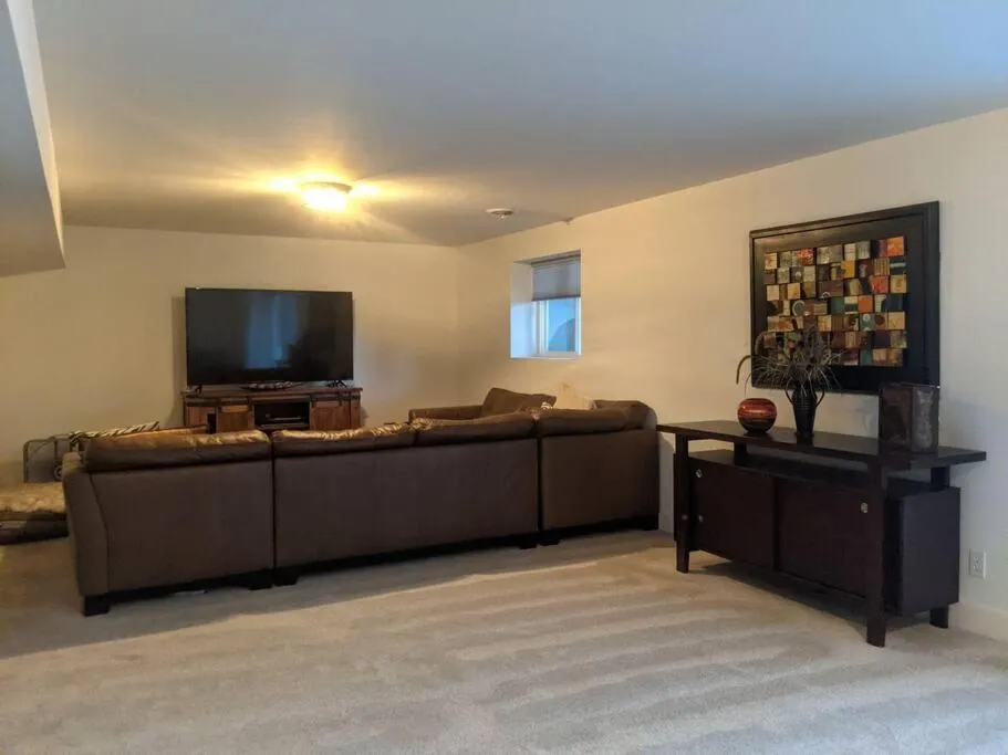 Among the Aspens Family Cottage