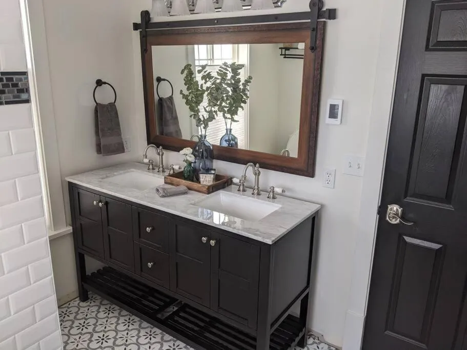 Among the Aspens Family Cottage