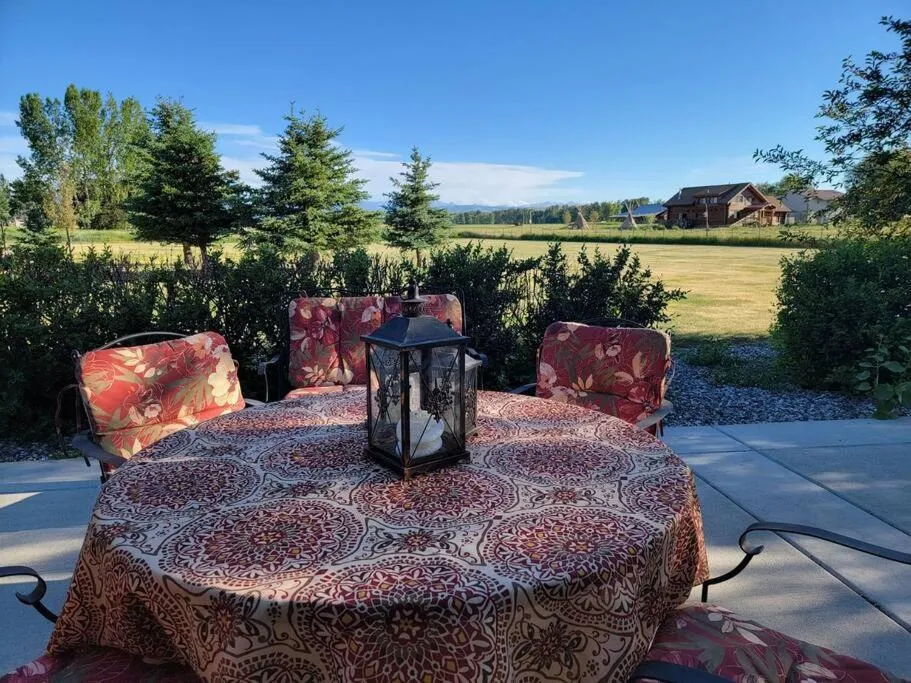 Patio in Mountain View Home on 2 Acres