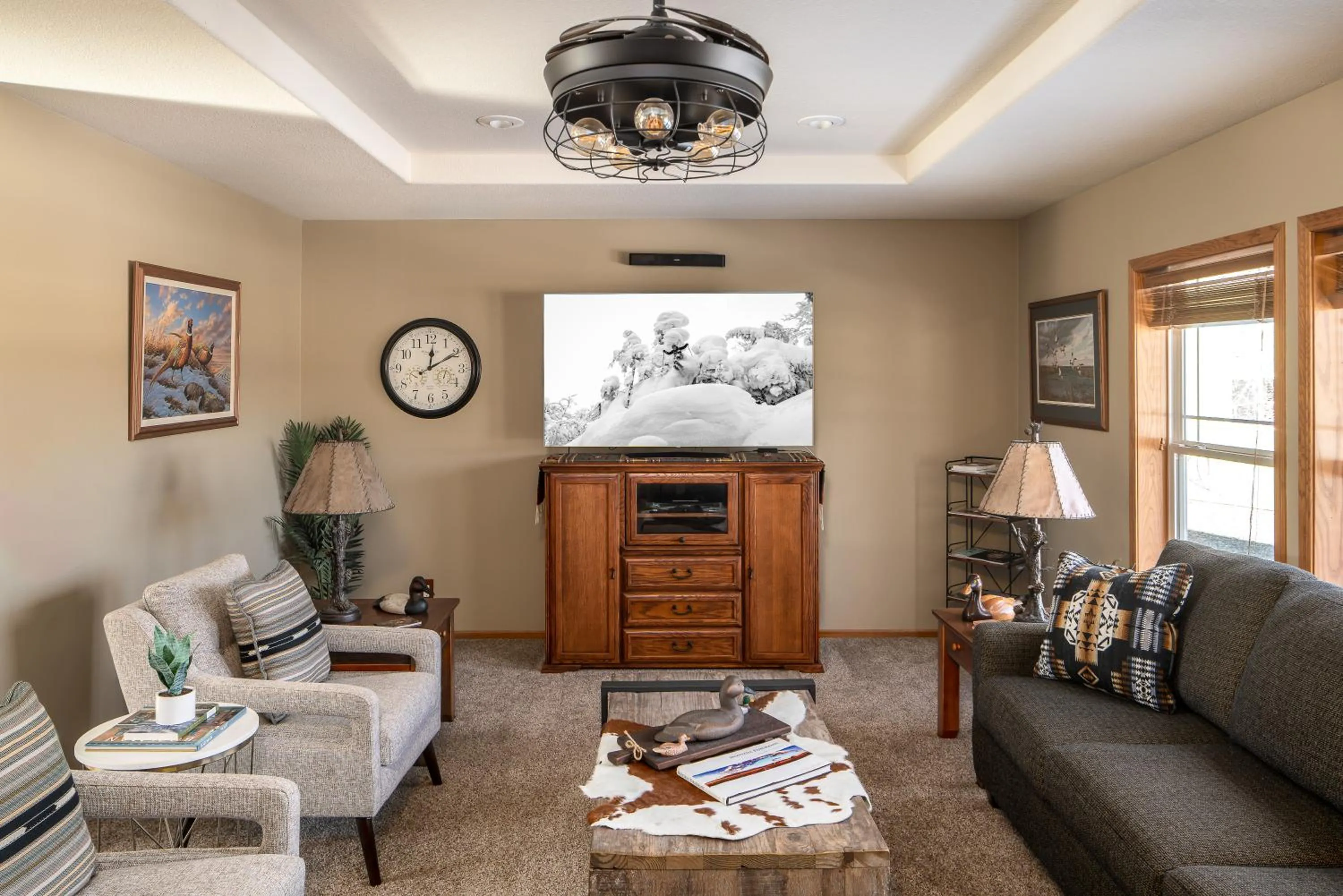 Mountain View Home on 2 Acres