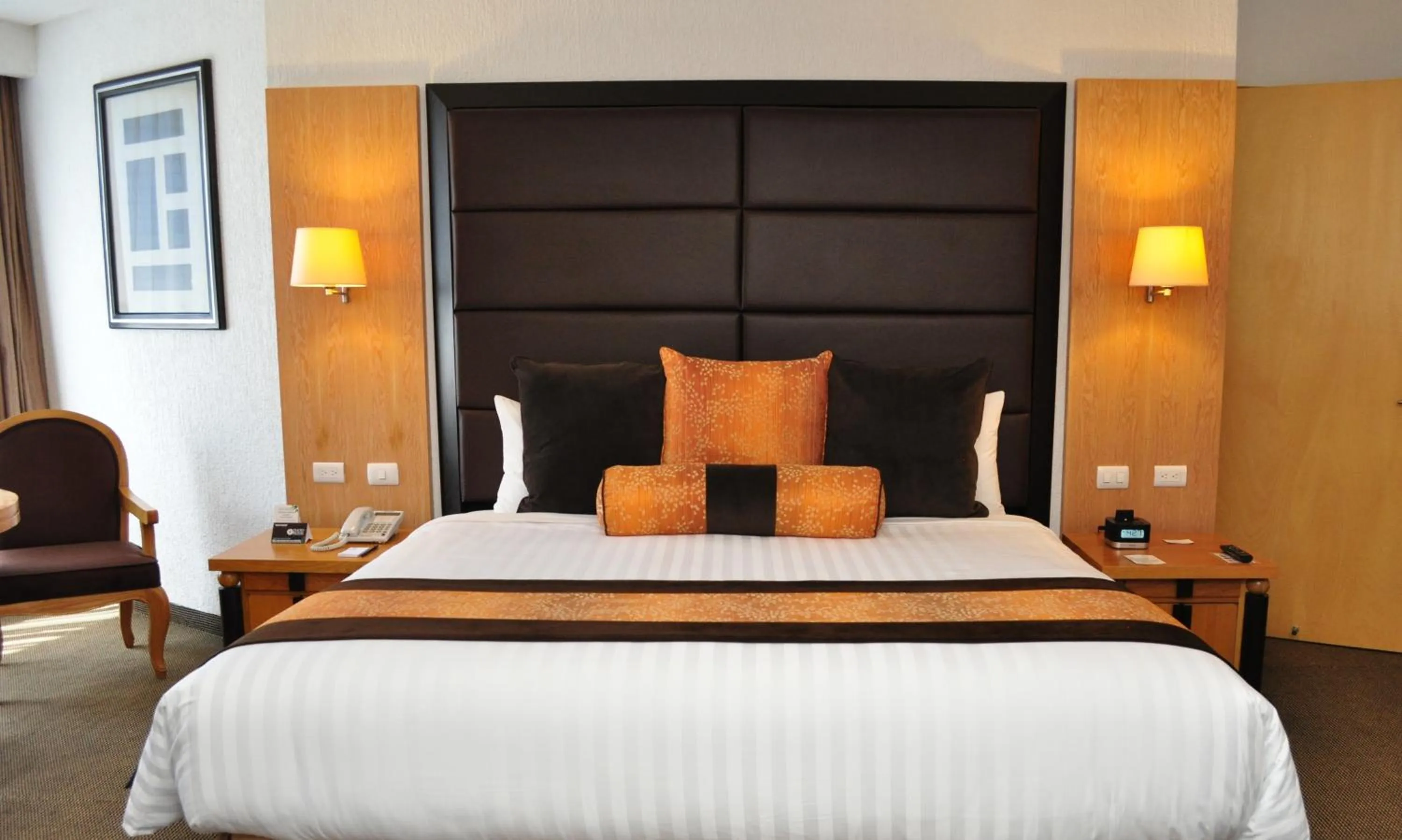 Bed in Royal Pedregal