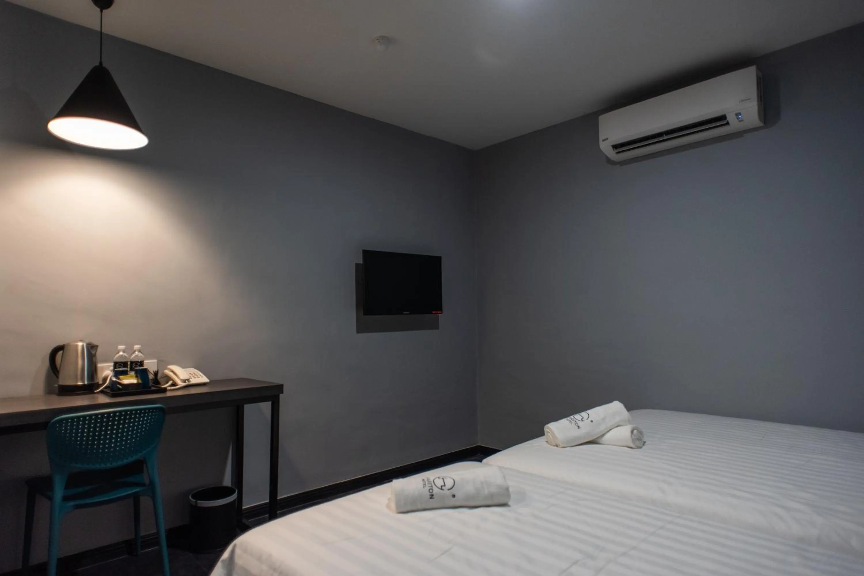 Bed in Chariton Hotel Bagan