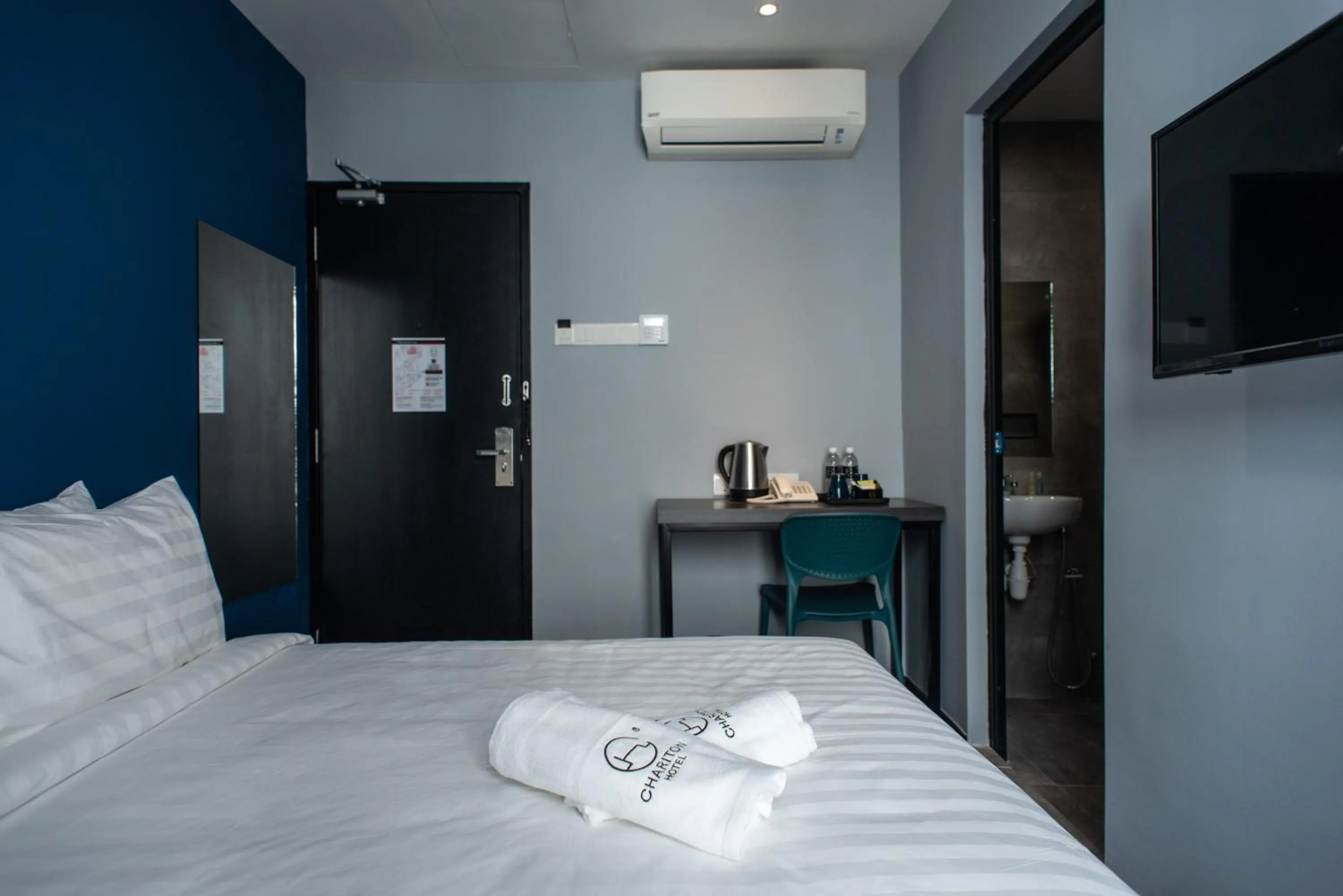 Bed in Chariton Hotel Bagan