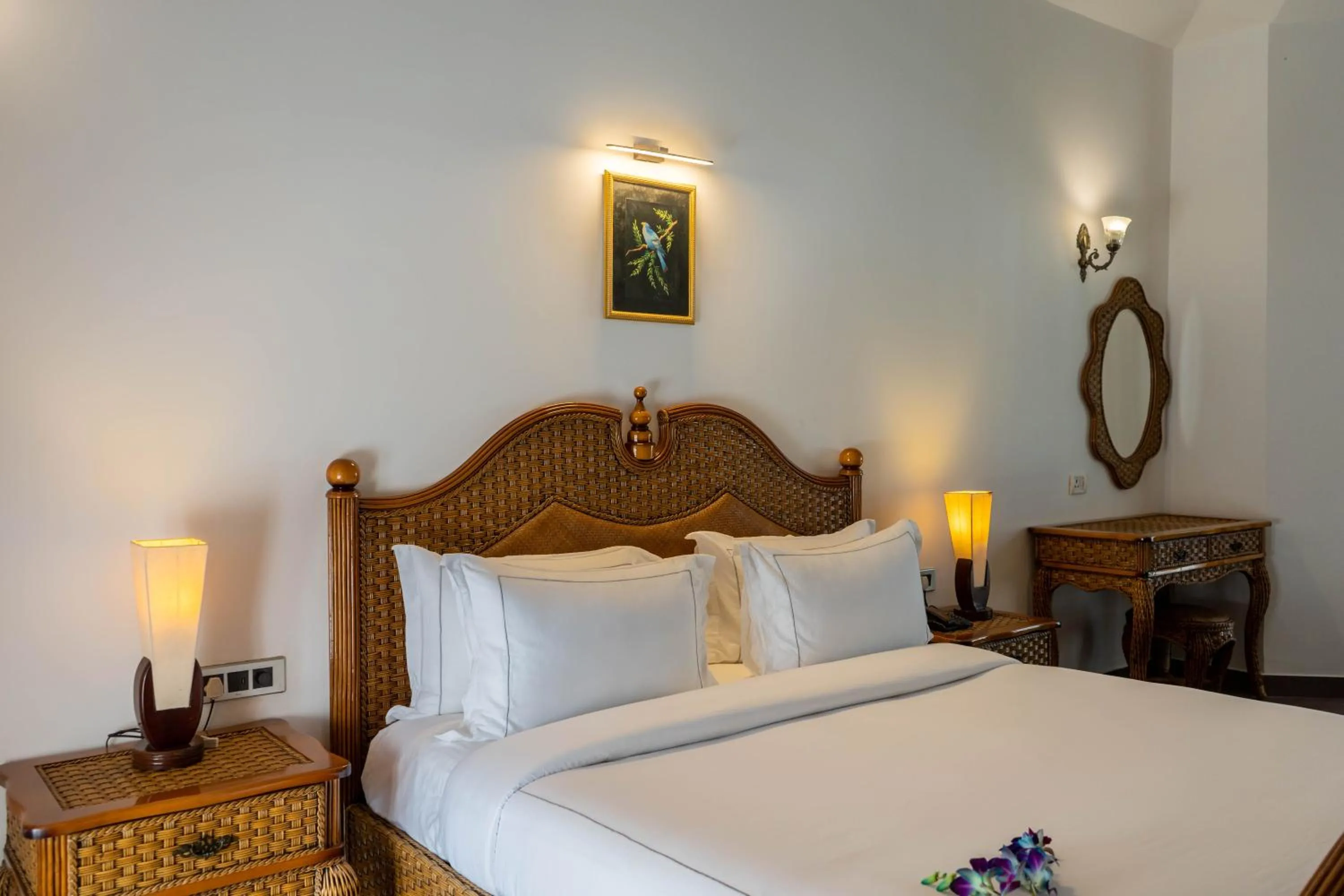 Bedroom, Bed in Country Inn Tarika Riverside Resort Jim Corbett