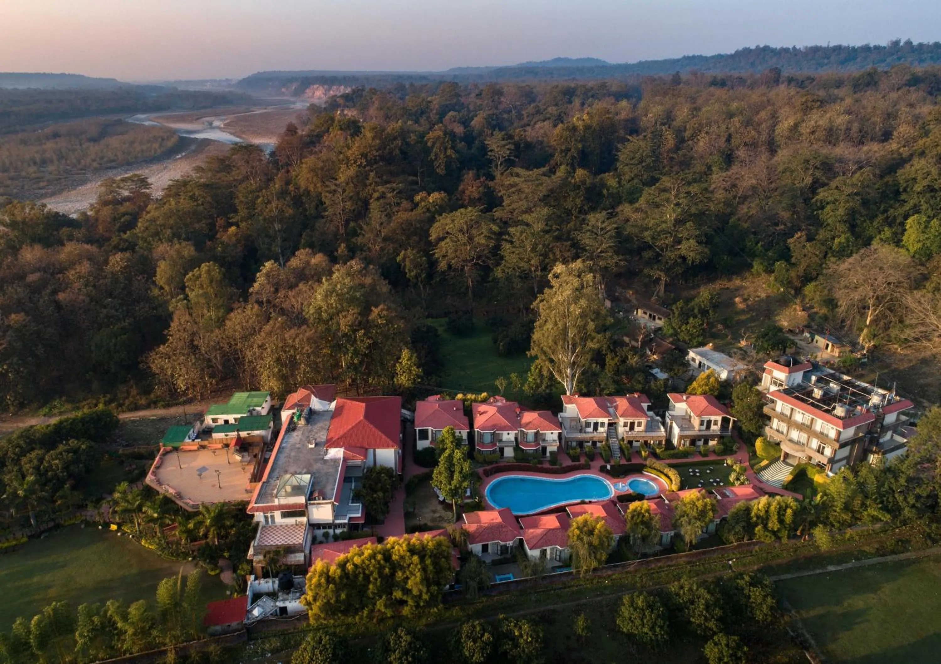 Property building in Country Inn Tarika Riverside Resort Jim Corbett