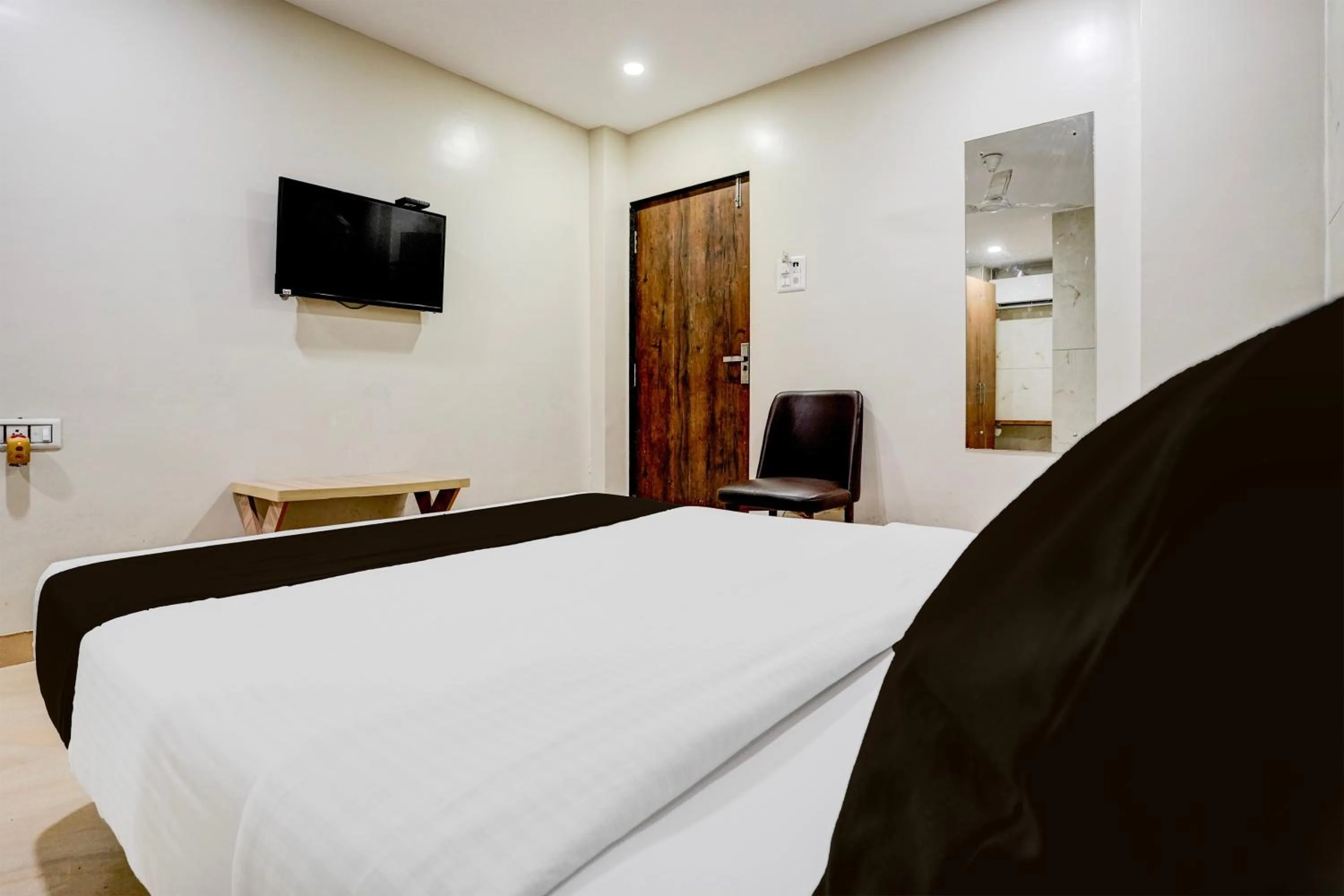 Bedroom, Bed in Super Collection O Ulife