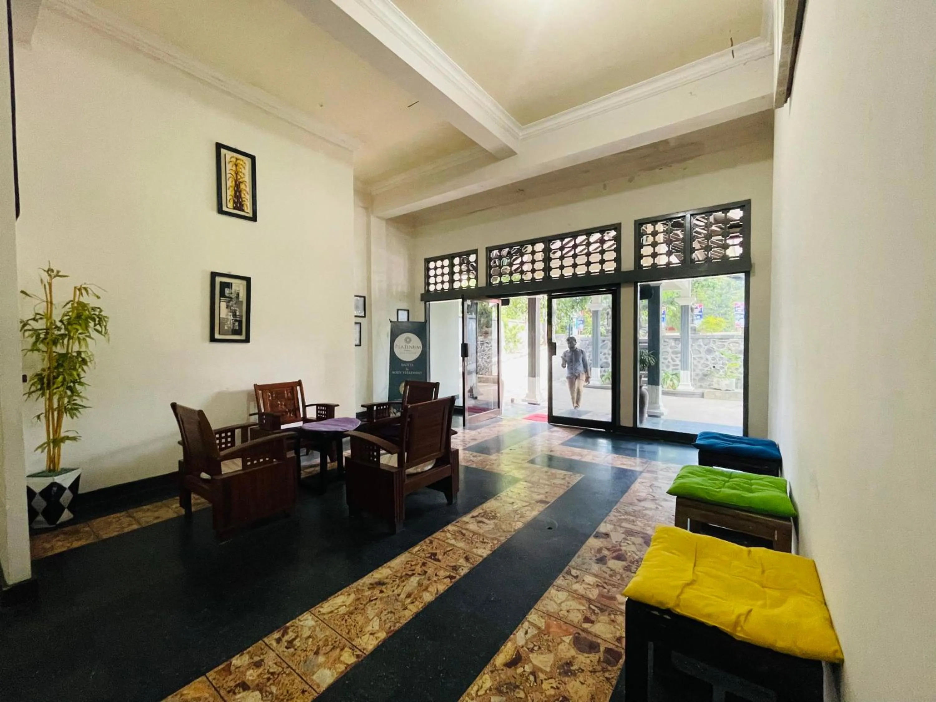 Langko 48 RedPartner