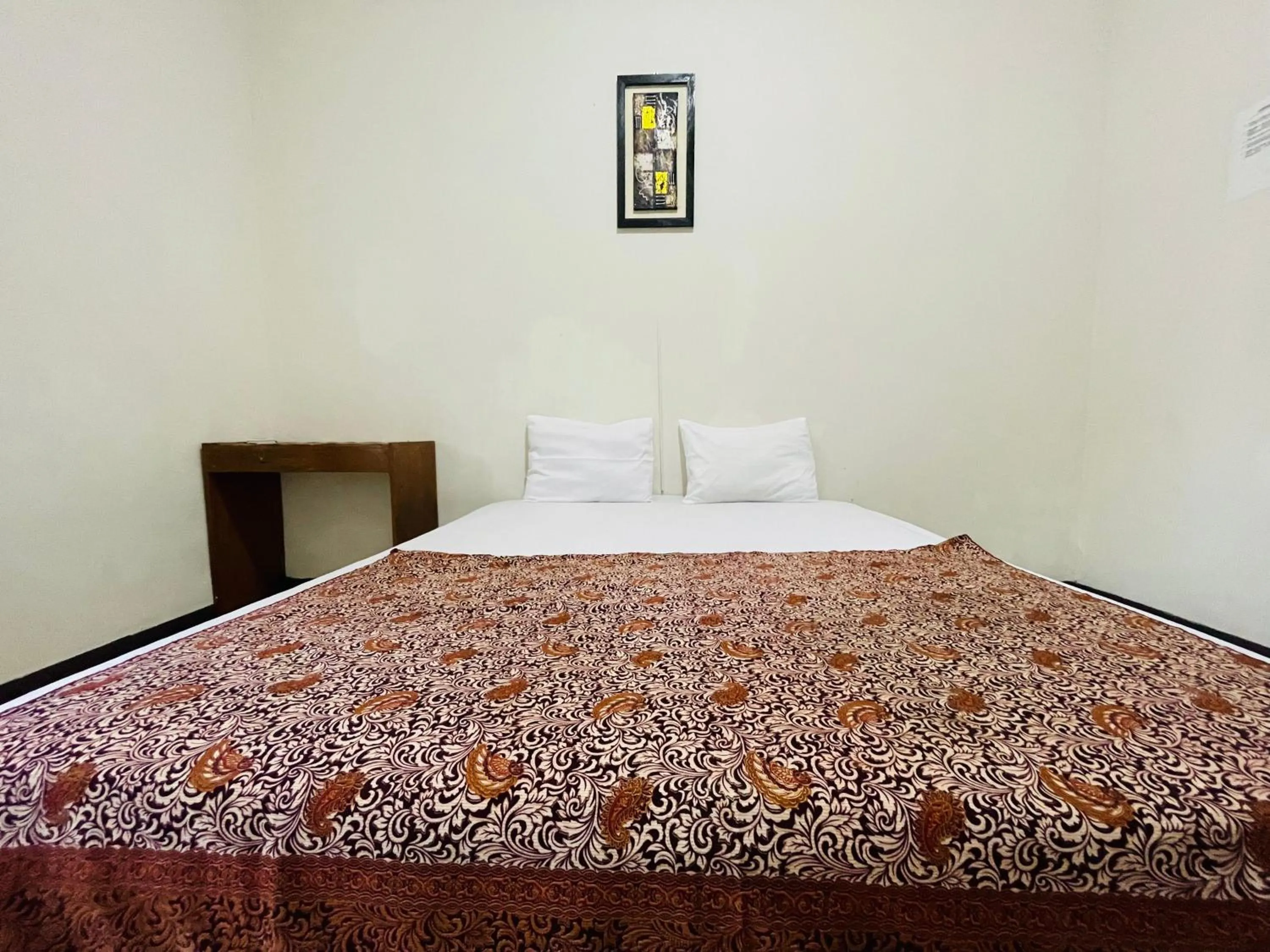 Bed in Langko 48 RedPartner