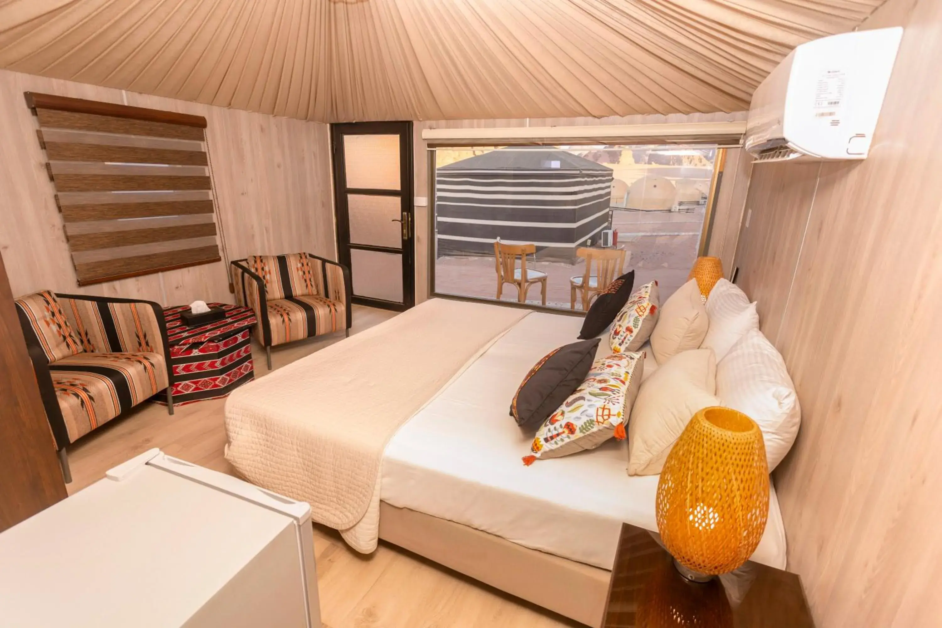 Deluxe Double or Twin Room with Mountain View in SunCity Camp Deluxe Double or Twin Room with Mountain View in SunCity Camp