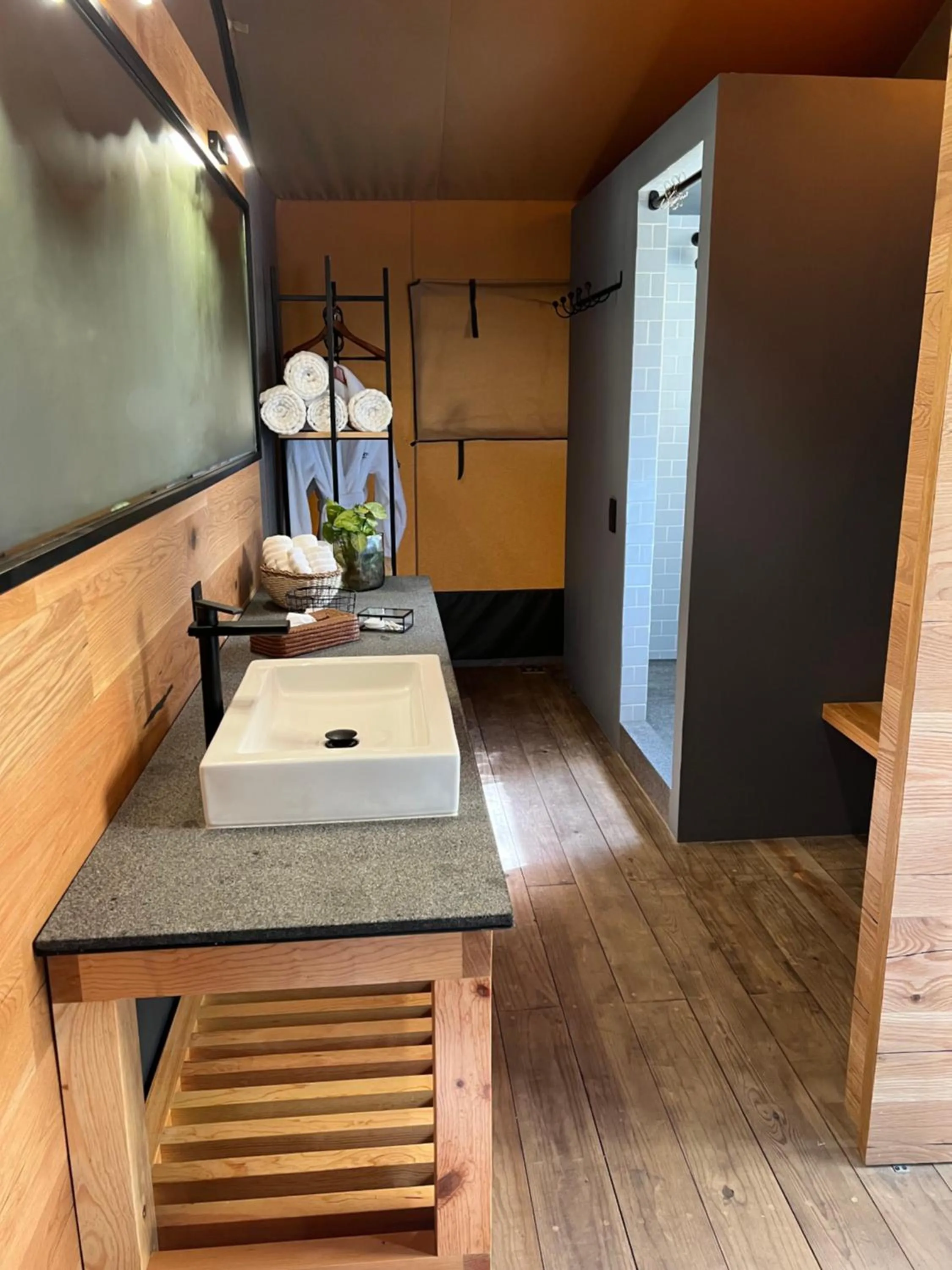 Shower in Rodavento Boutique Hotel & Spa