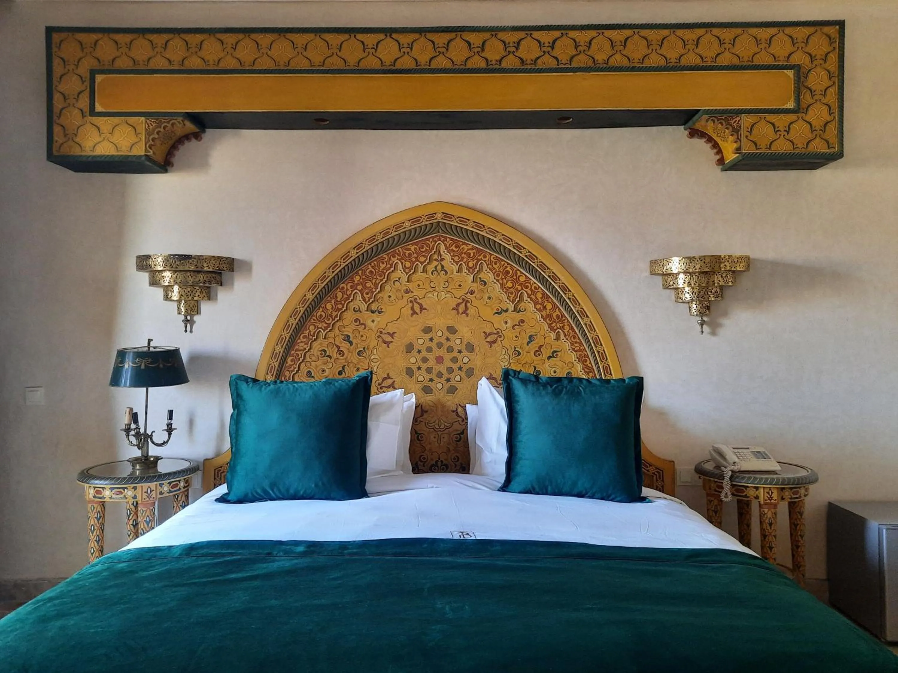 Bed in Borj Des Cascades & Spa