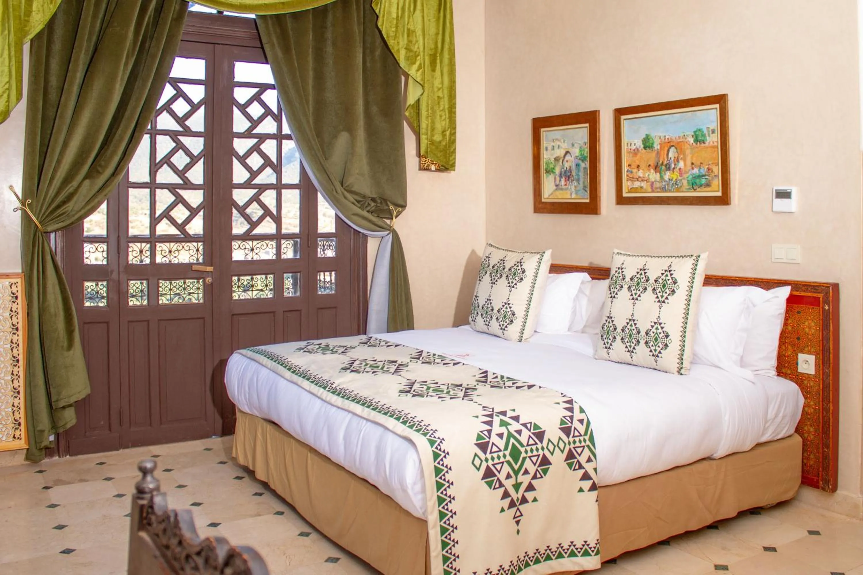 Bed in Borj Des Cascades & Spa