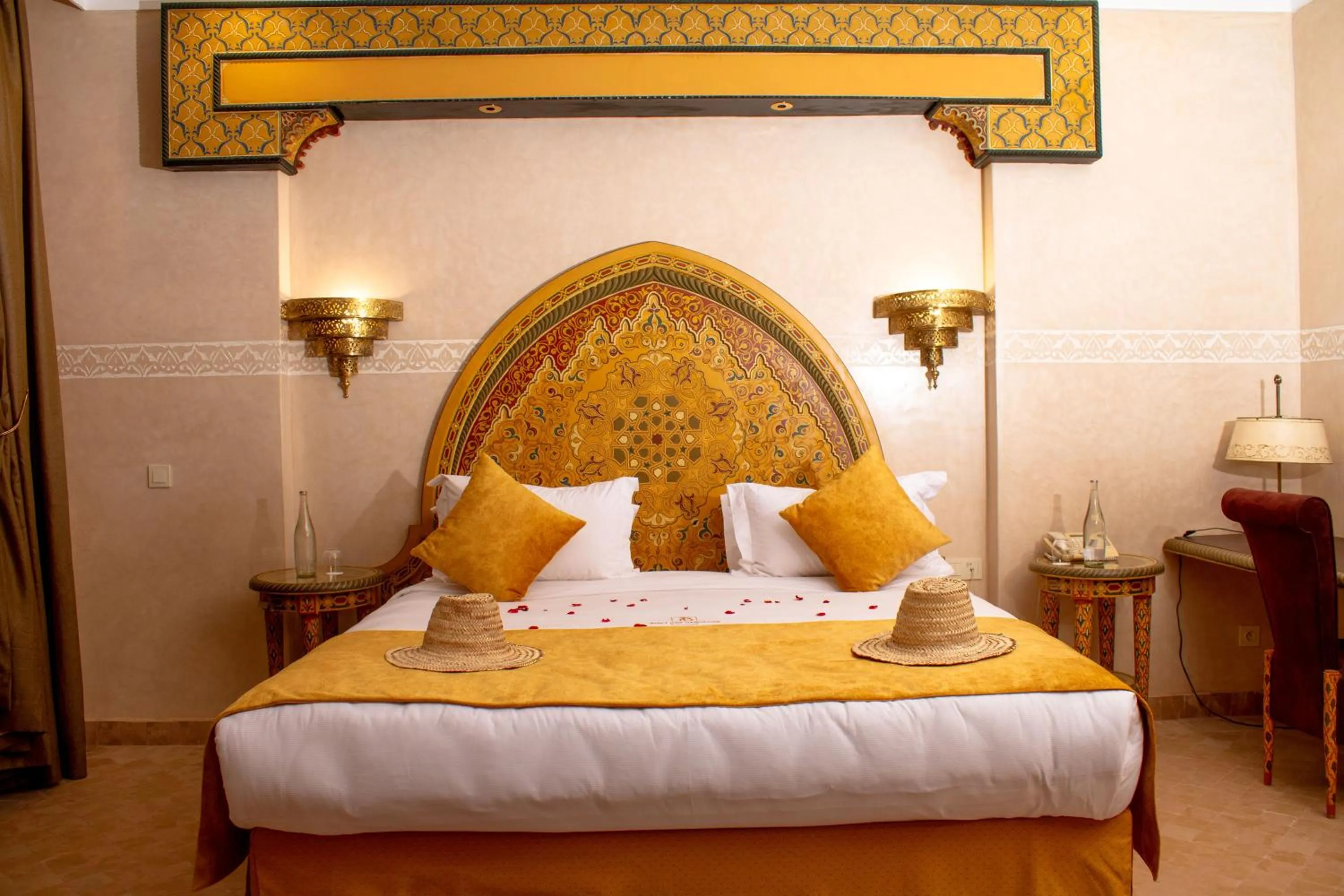 Bed in Borj Des Cascades & Spa