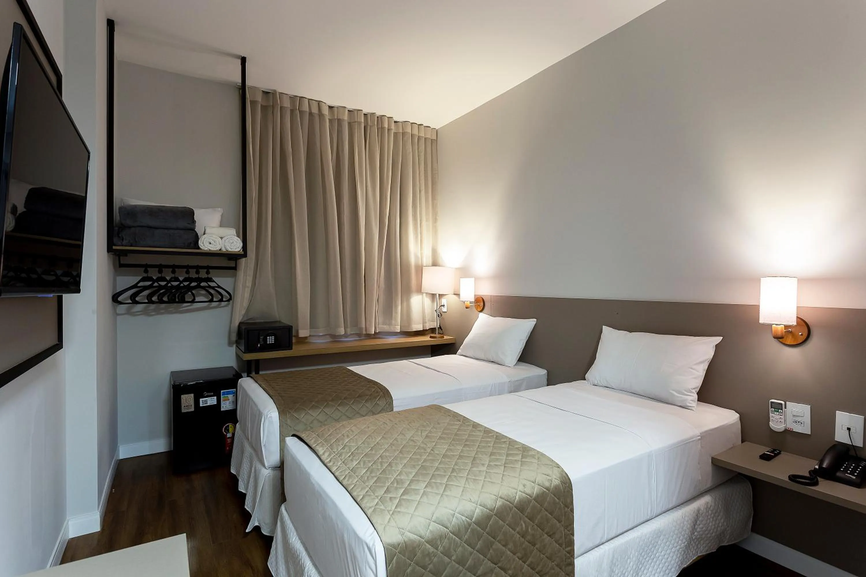 Photo of the whole room, Bed in Nacional Inn Rondonópolis