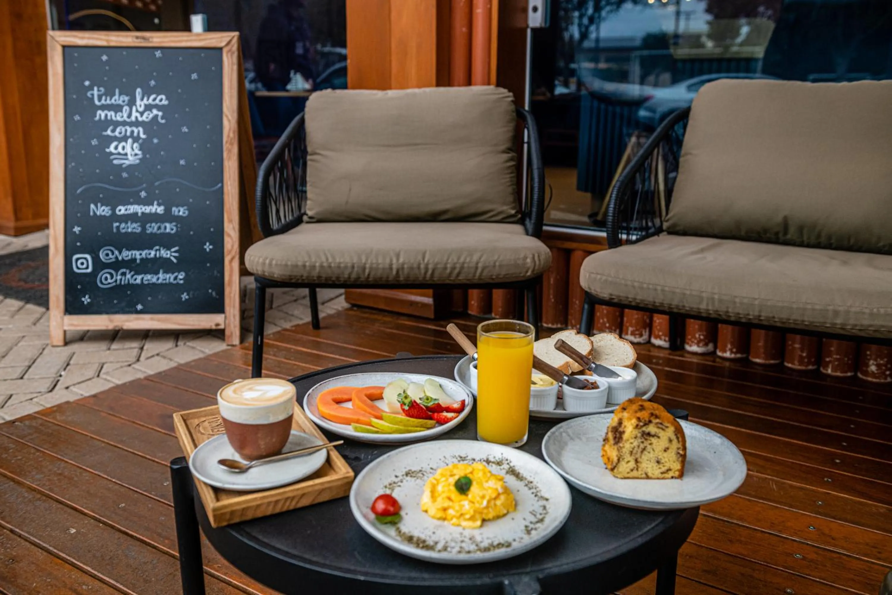 Breakfast in FIKA Residence