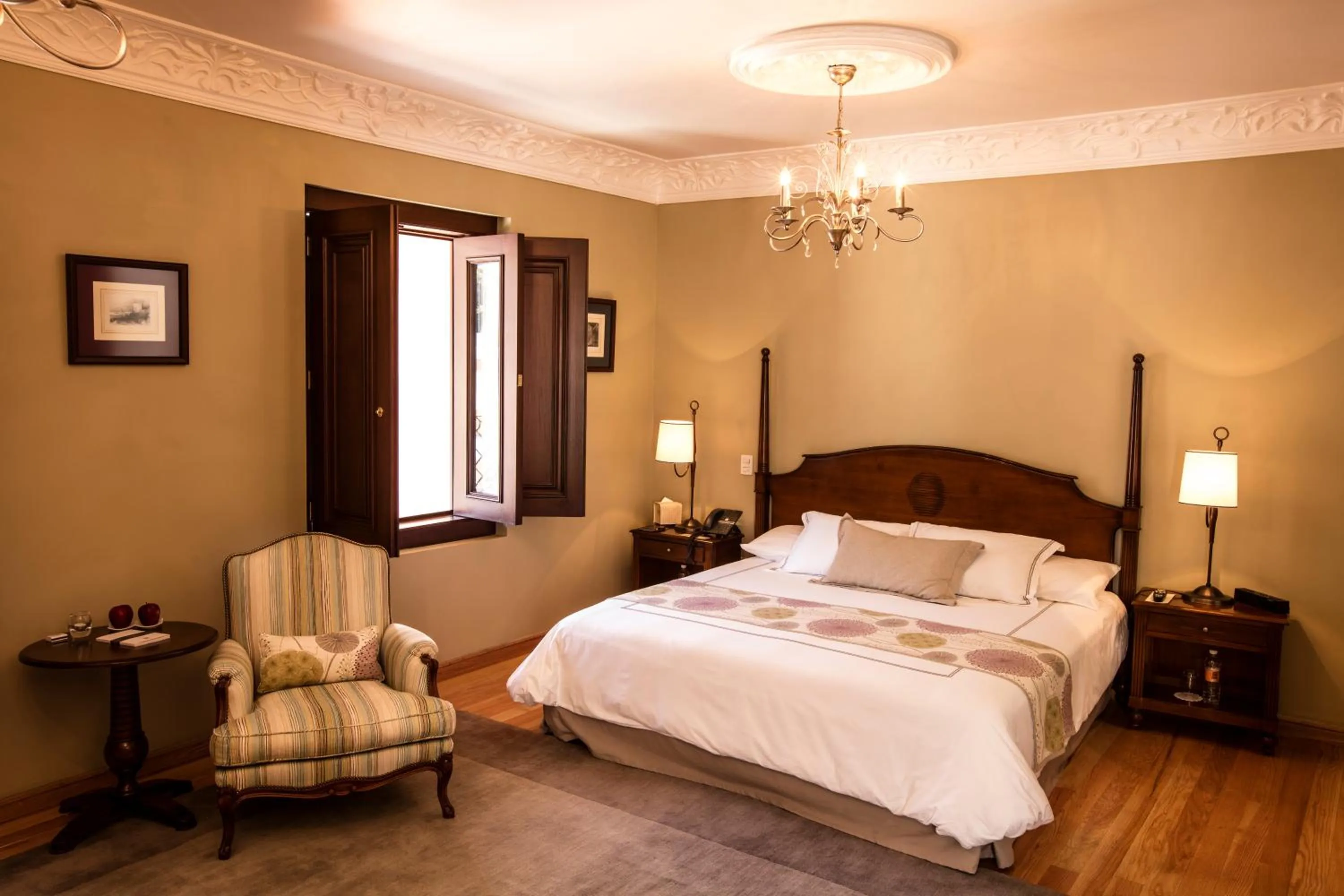 Bed in Villa Maria Cristina Hotel