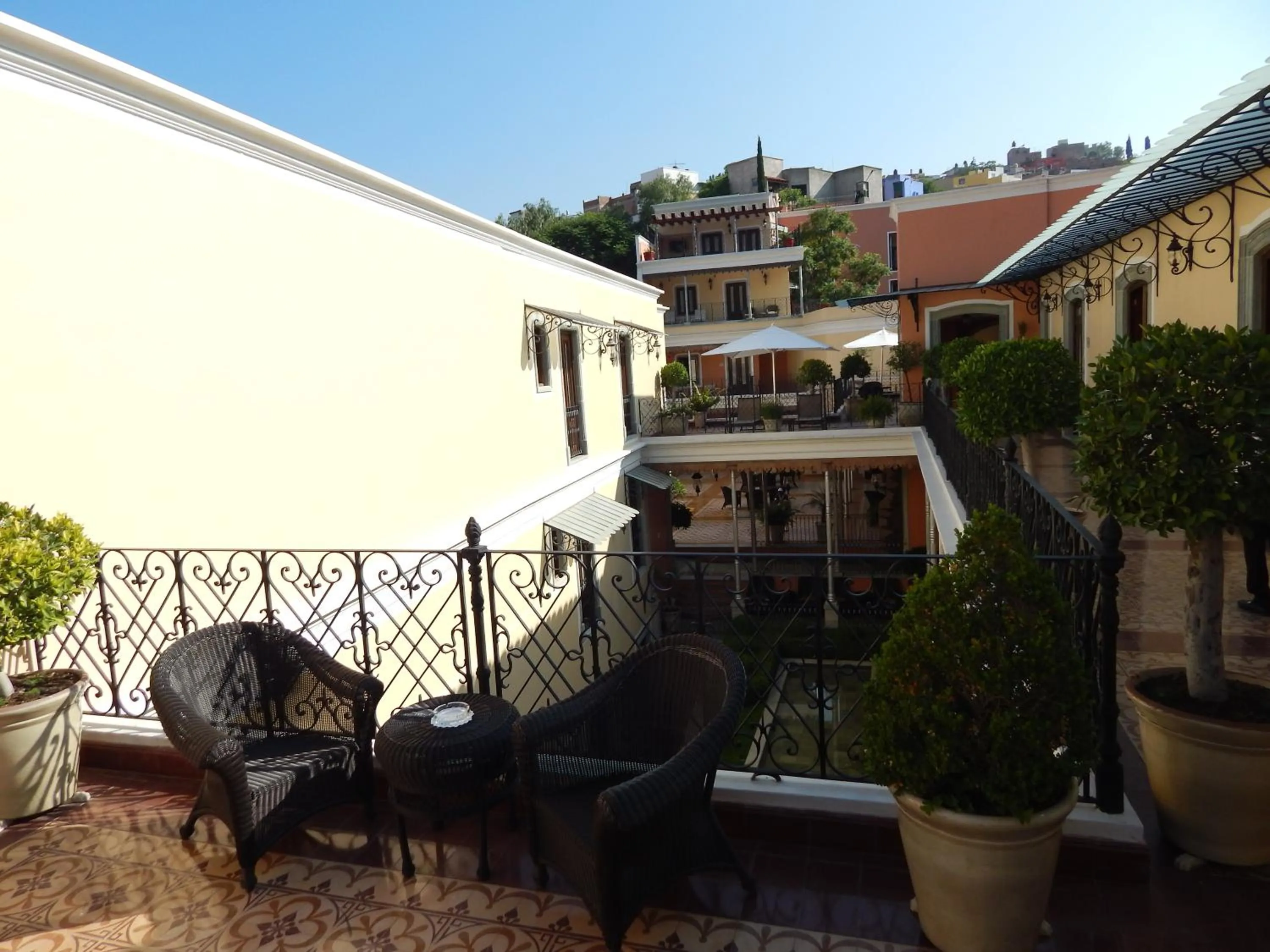 Day in Villa Maria Cristina Hotel