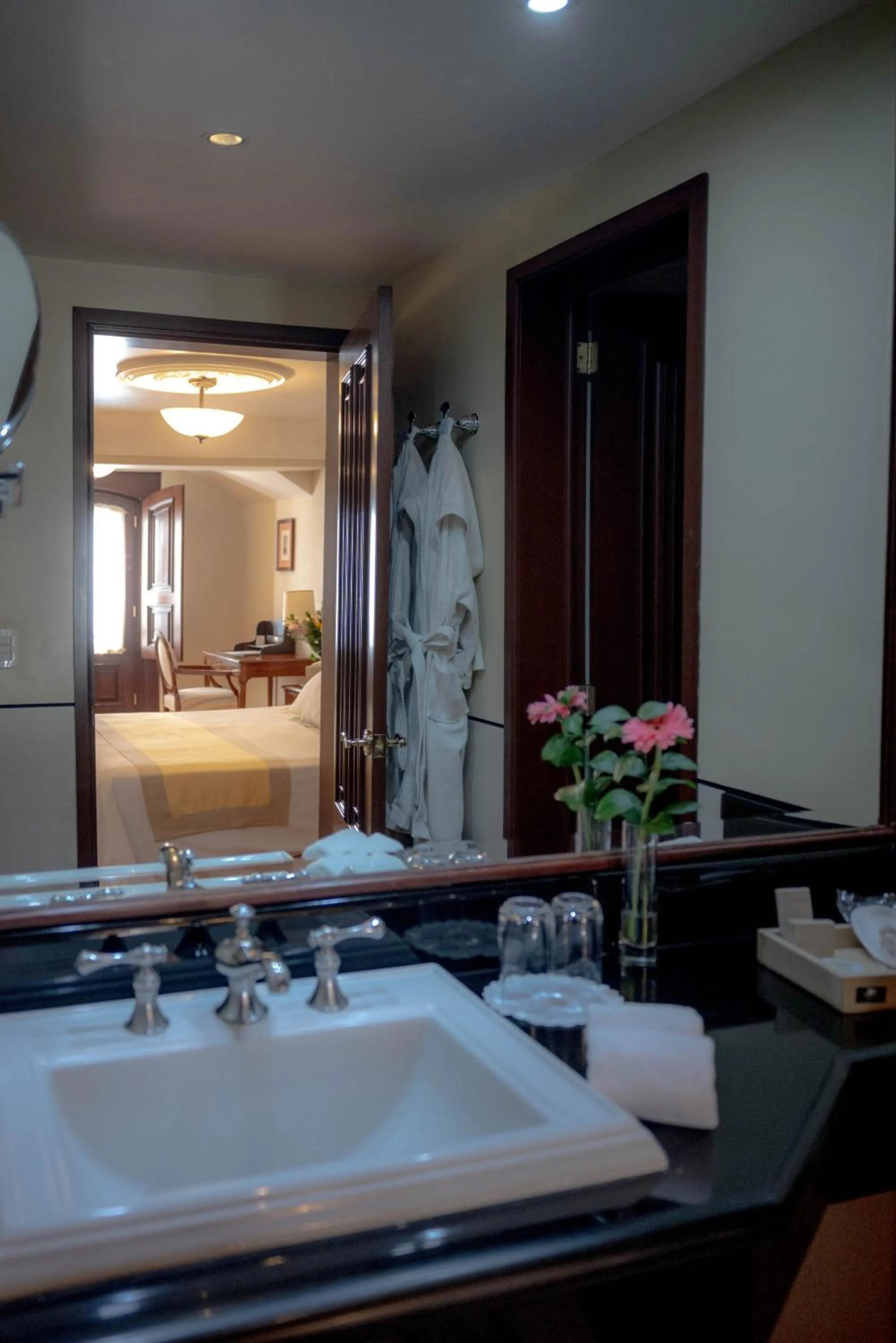 Toilet in Villa Maria Cristina Hotel