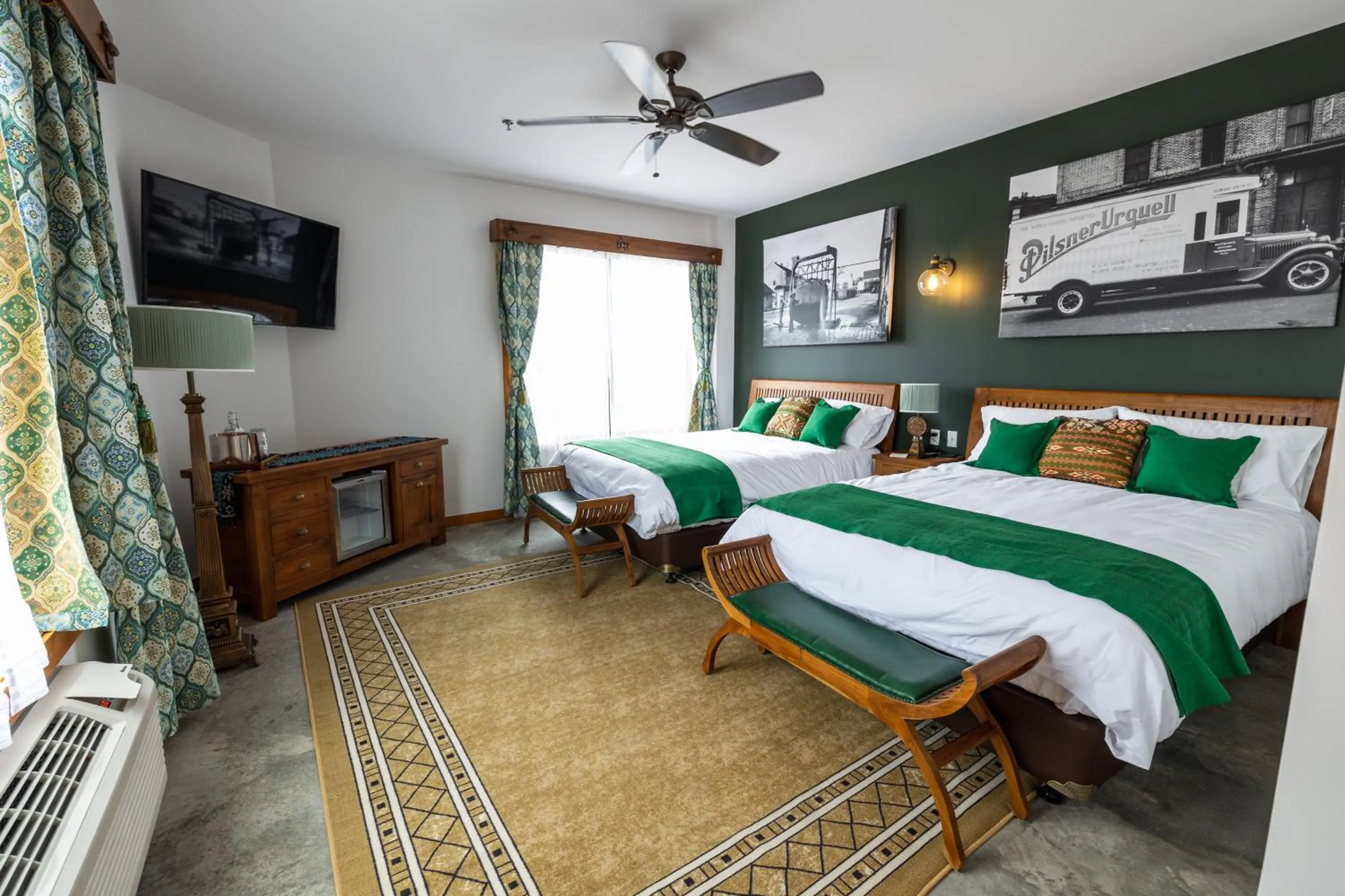 Bedroom, Bed in Pivovar Hotel