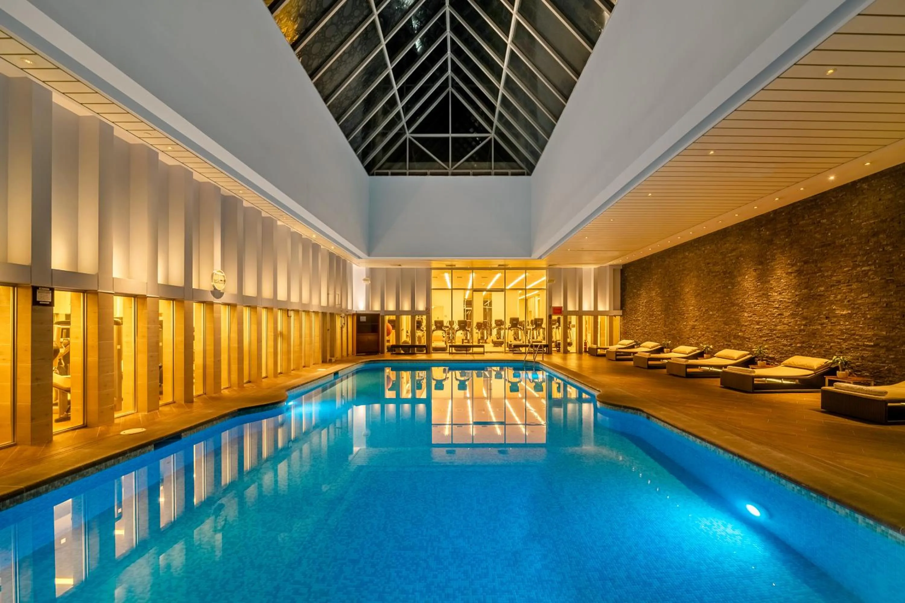 Swimming pool in Hyatt Regency Mexico City