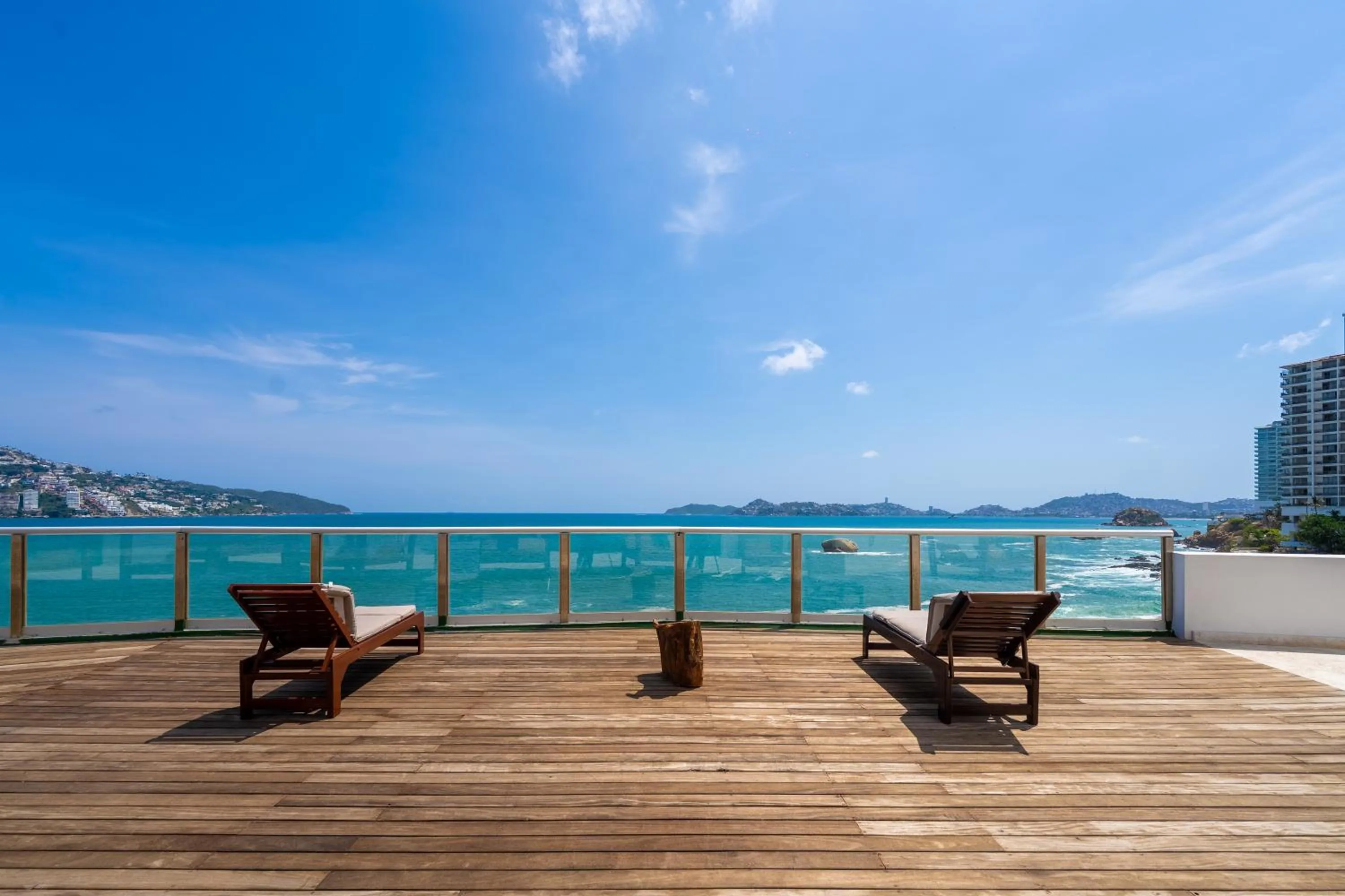 Mountain view in Hotel Amares Acapulco