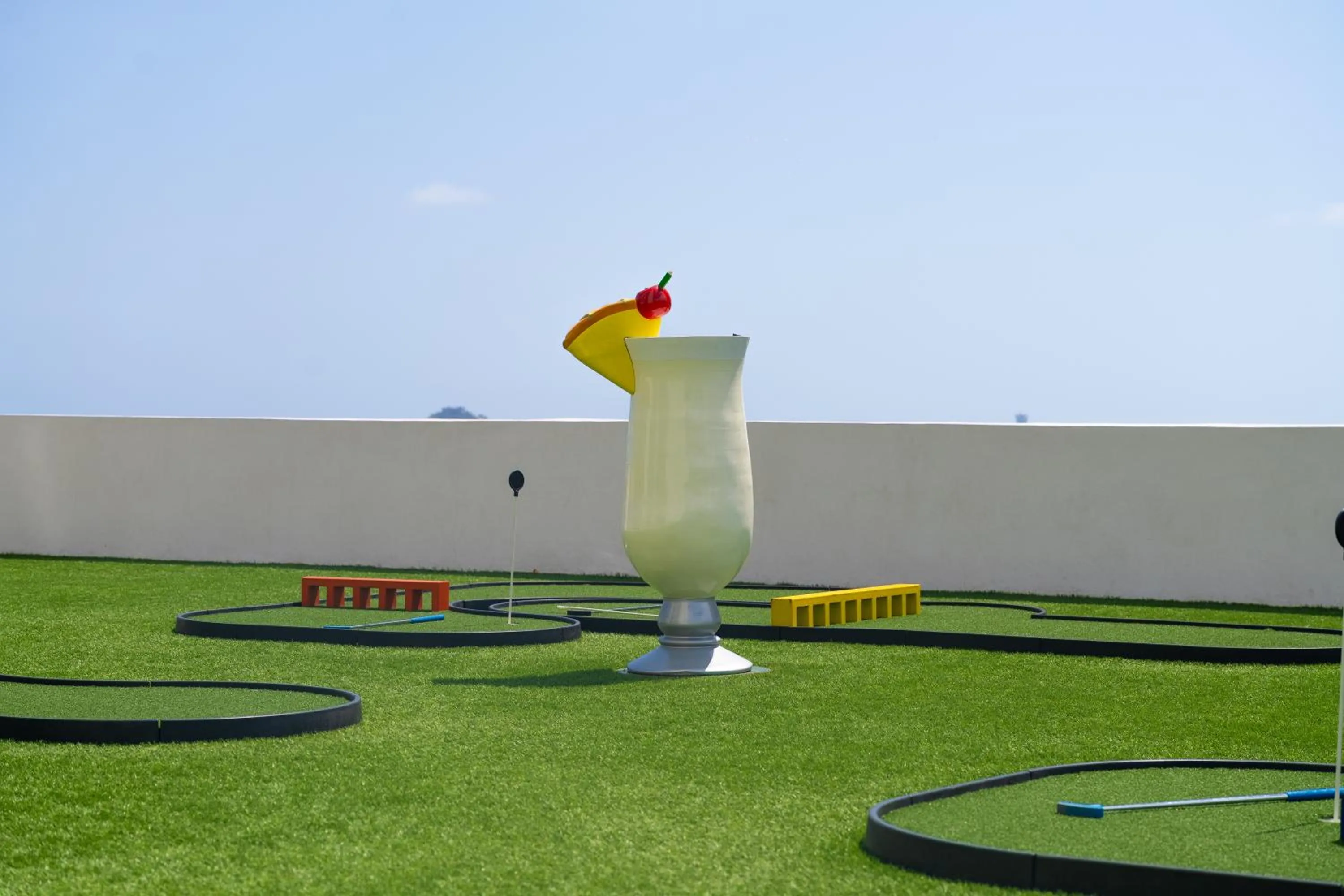 Day in Hotel Amares Acapulco