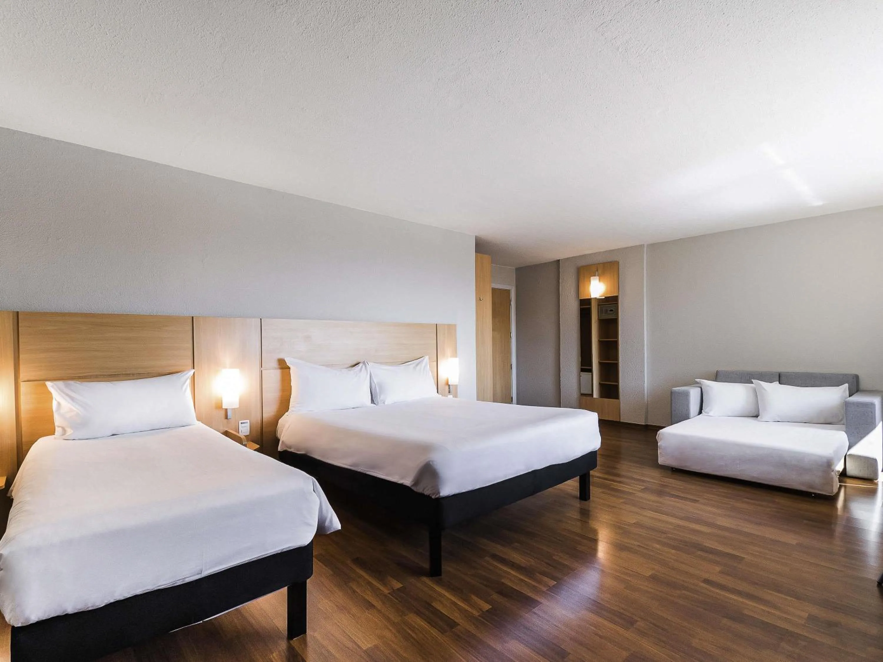 Bedroom, Bed in ibis Sao Paulo Congonhas