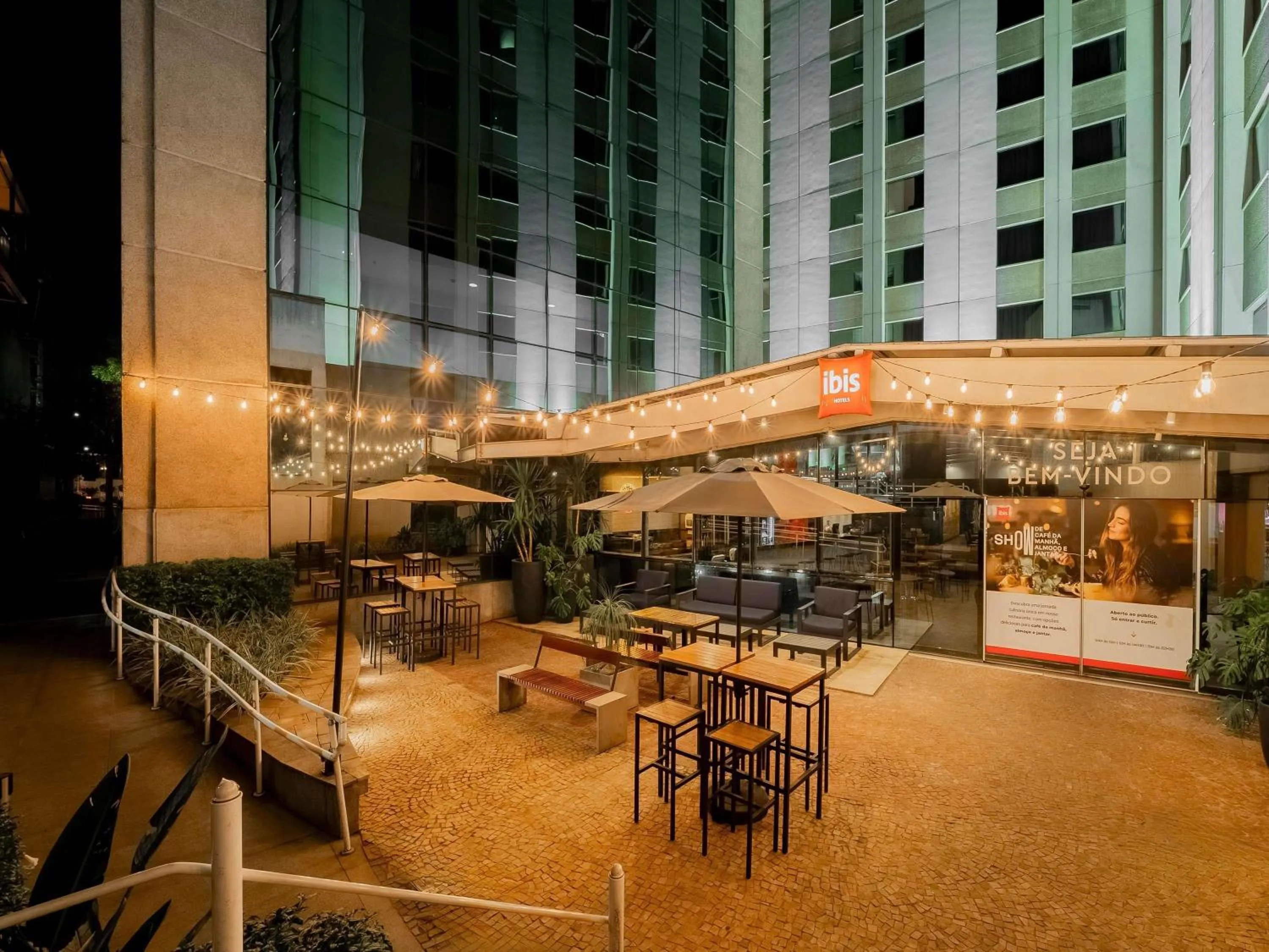 Lounge or bar in ibis Sao Paulo Congonhas