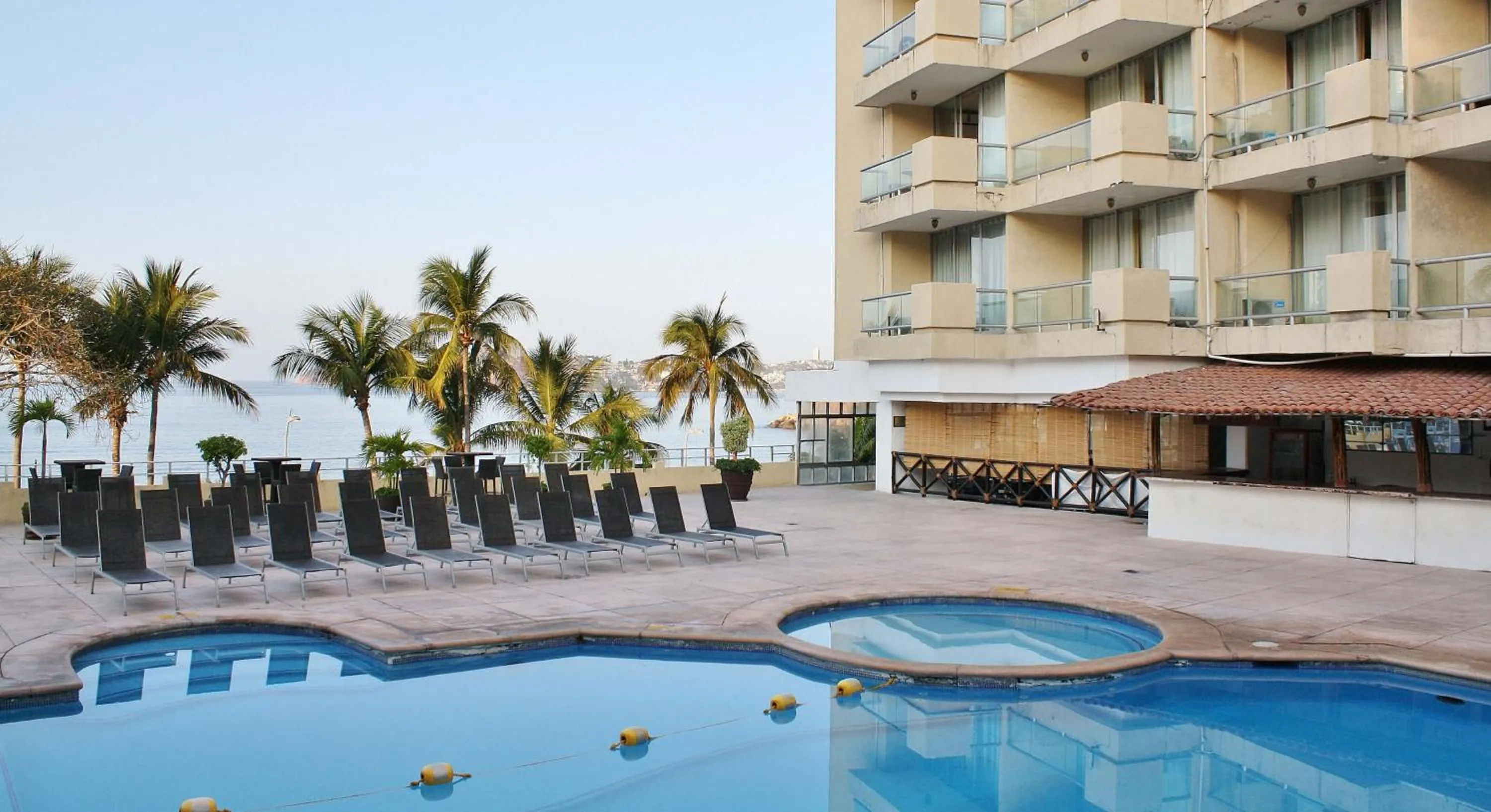Swimming pool in Romano Palace