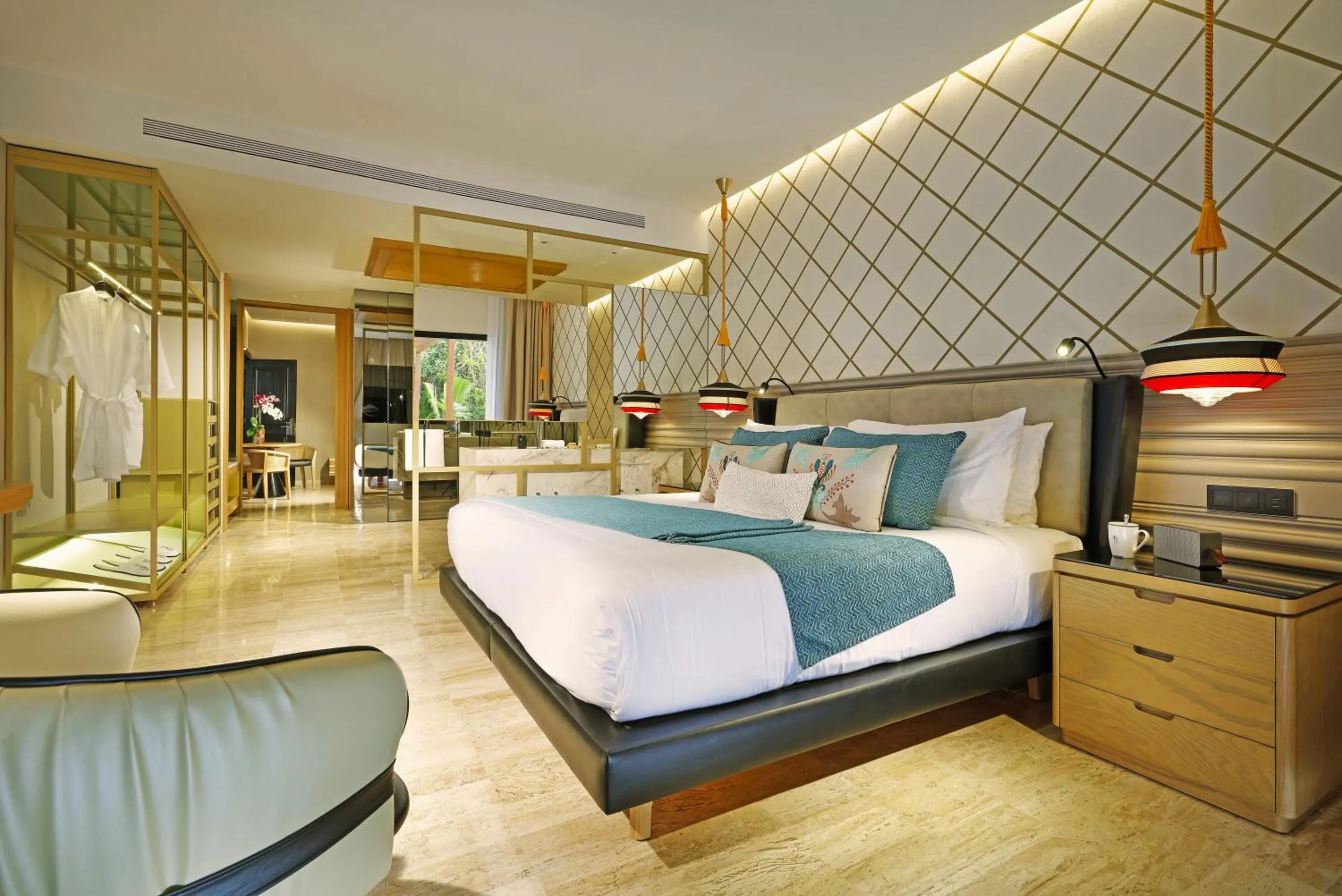 Photo of the whole room, Bed in TRS Yucatan Hotel - Adults Only