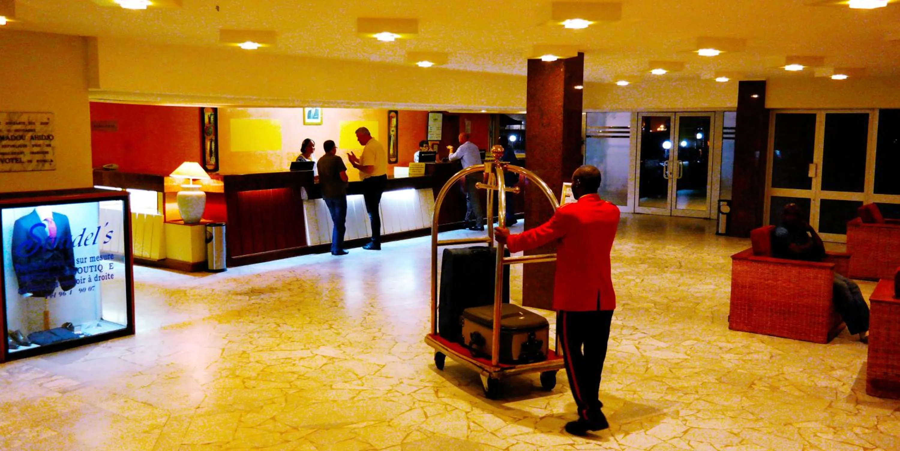 Lobby or reception in Hôtel Sawa