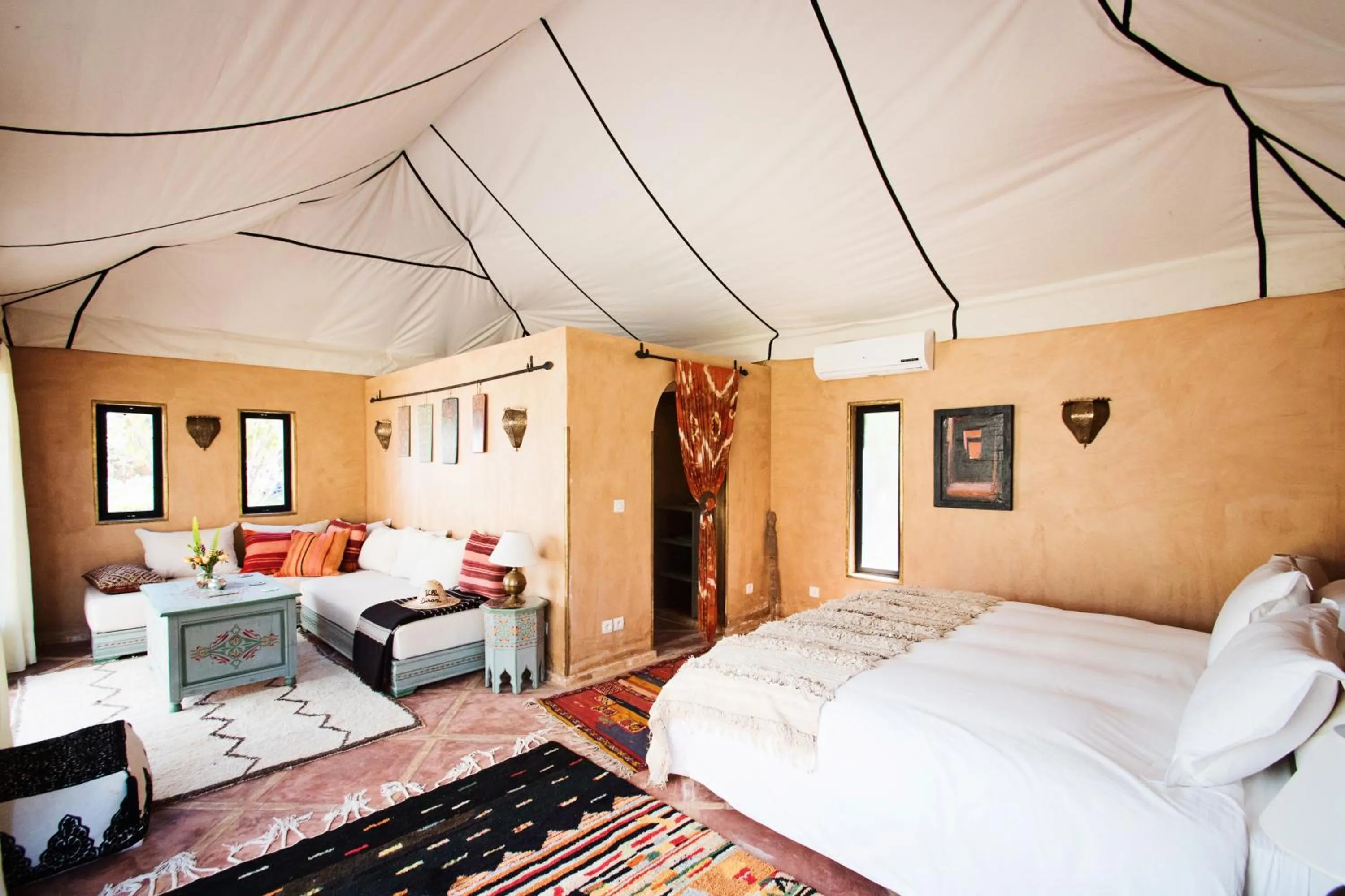 Photo of the whole room, Bed in Villa Dinari