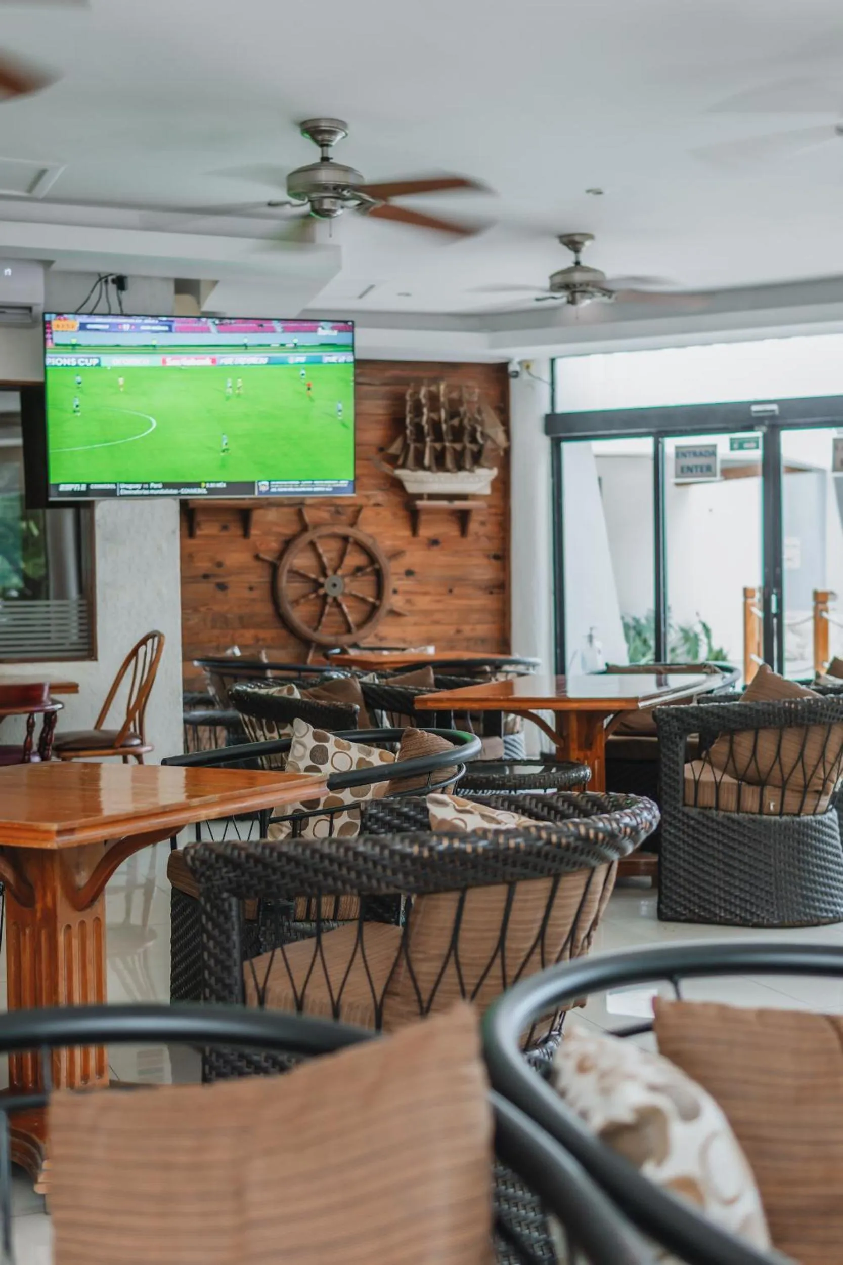 Restaurant/places to eat in Hotel Plaza Kokai Cancún