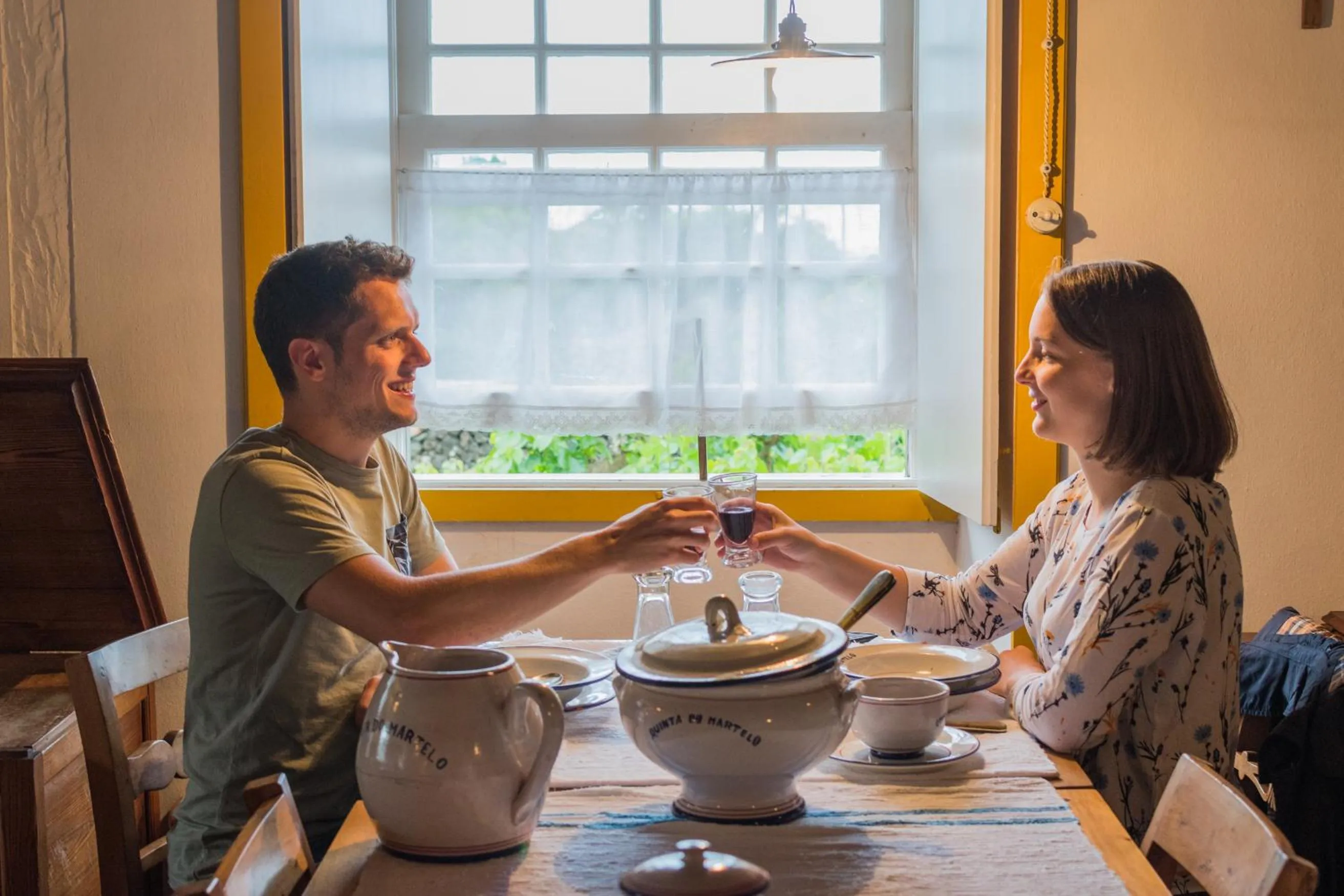 Restaurant/places to eat in Quinta Do Martelo