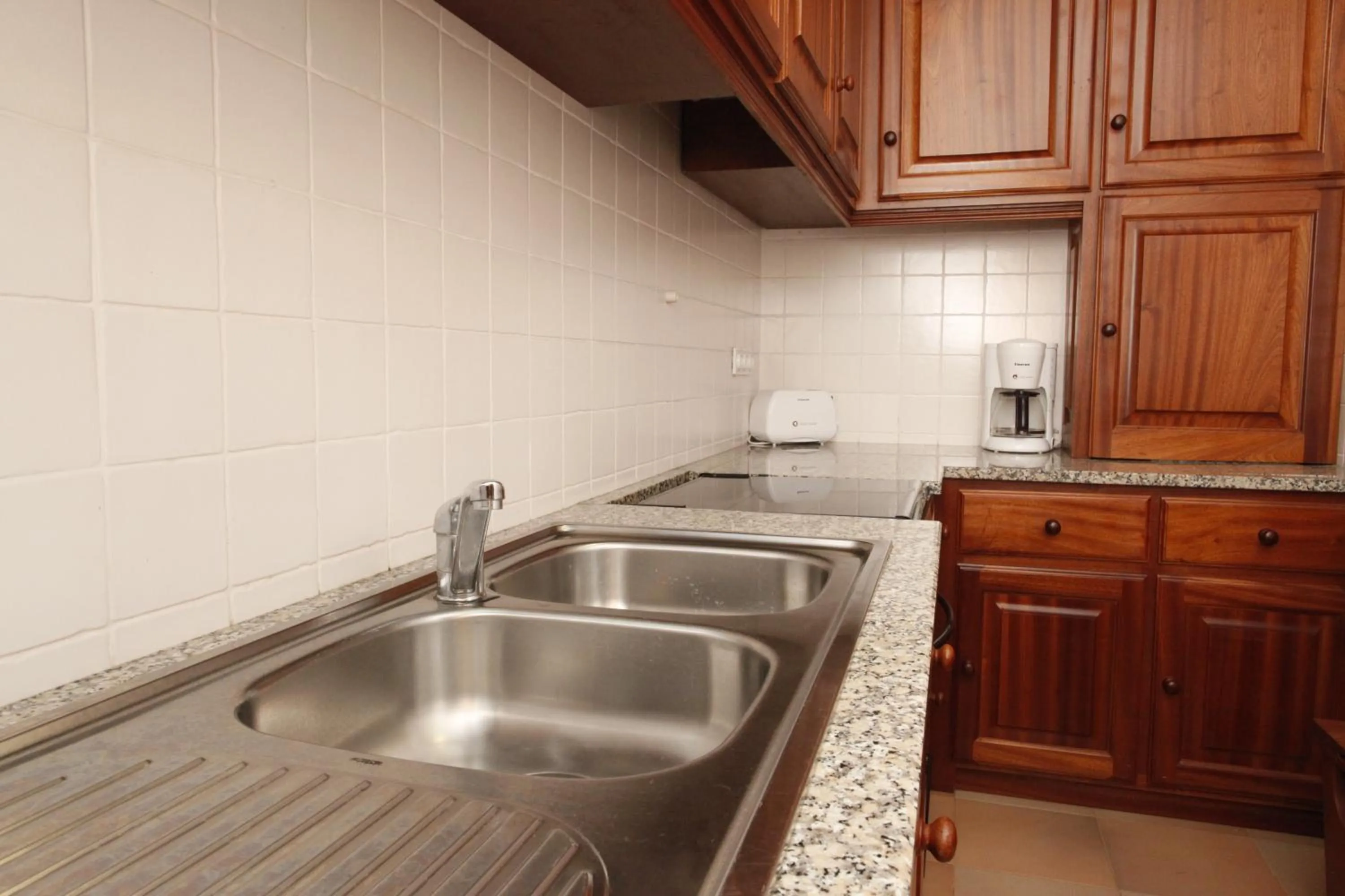 Communal kitchen in Quinta Do Martelo