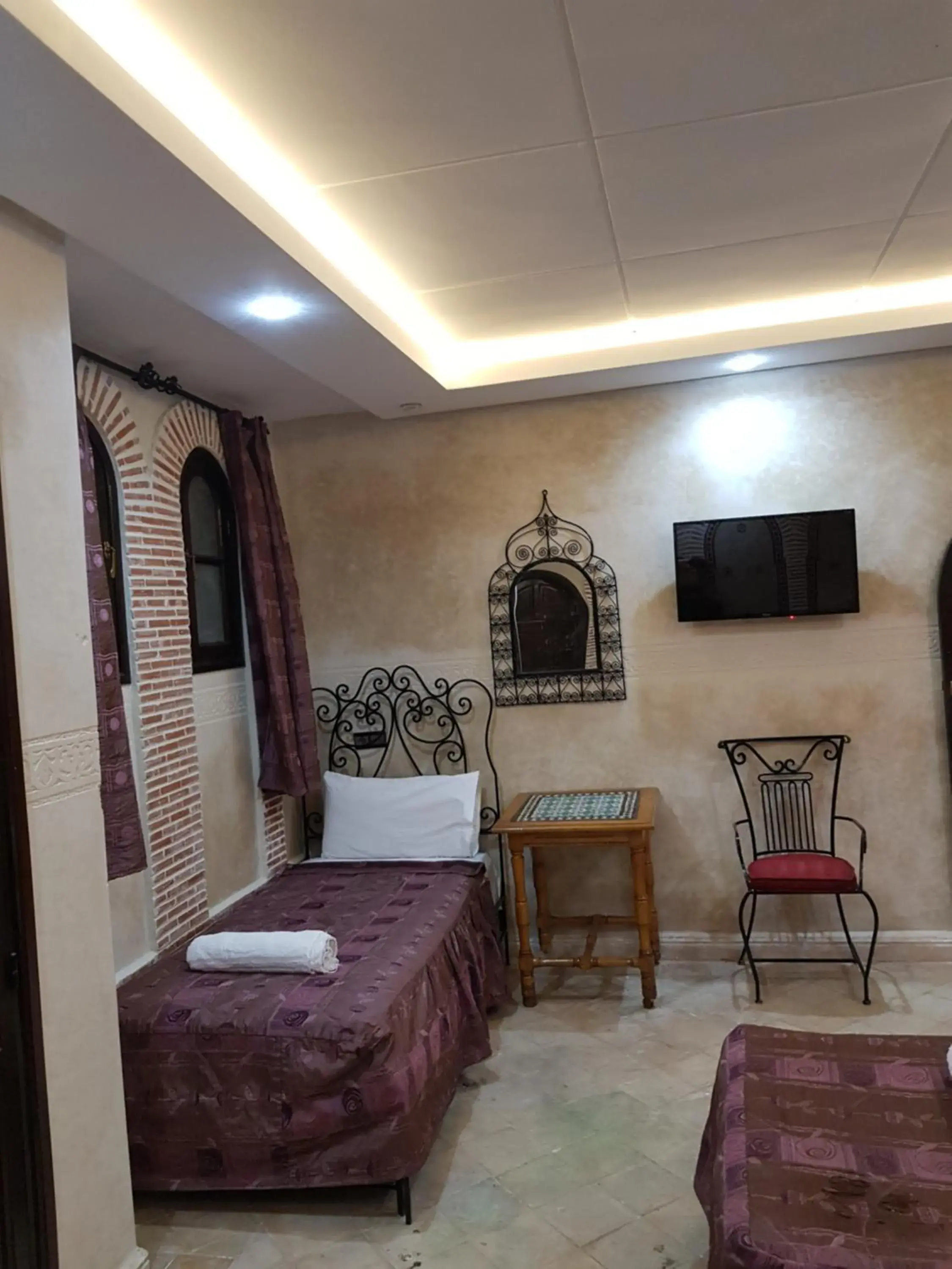 Double Room in Hotel Salsabil Double Room in Hotel Salsabil