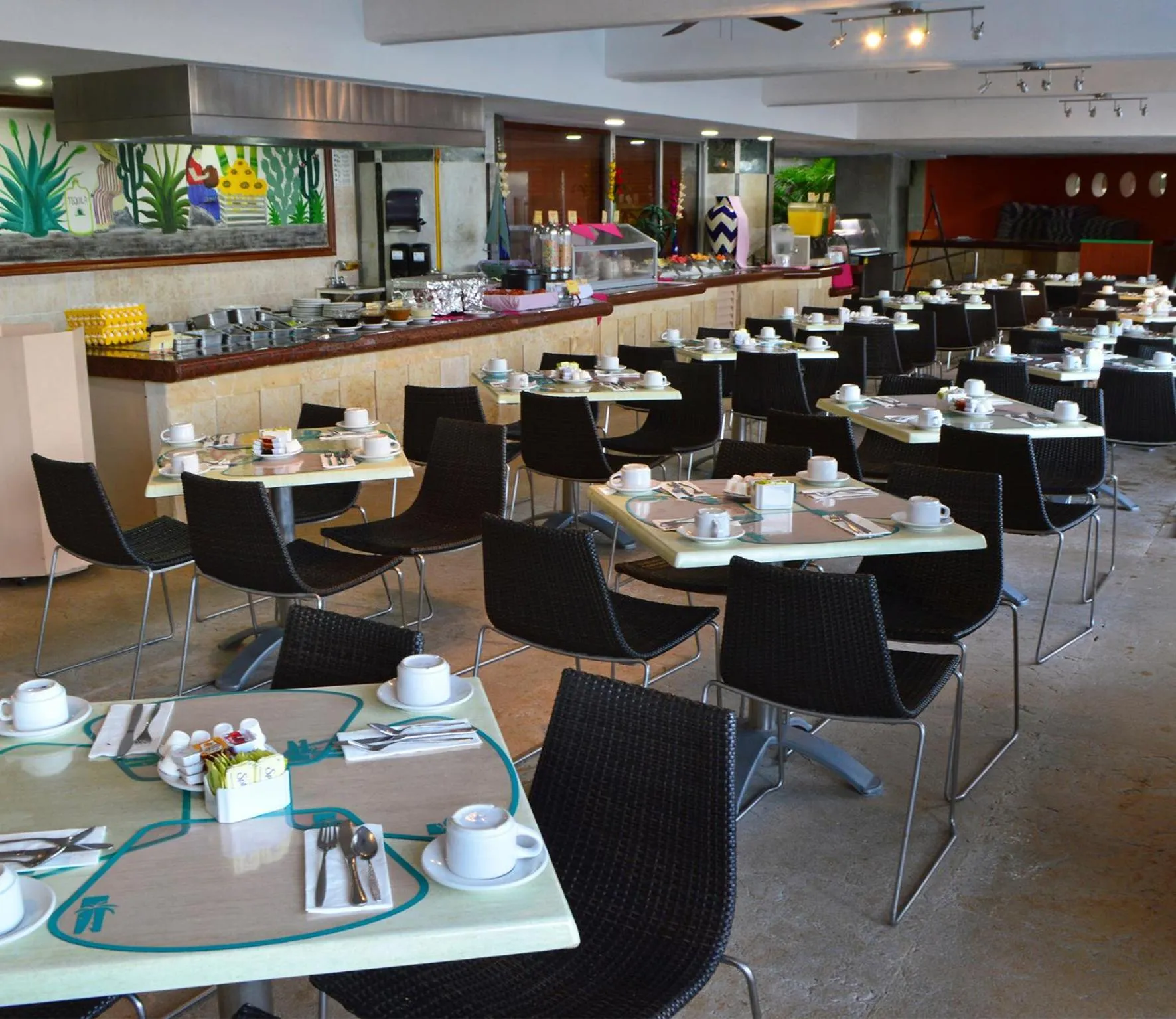 Restaurant/places to eat in Copacabana Beach Hotel Acapulco