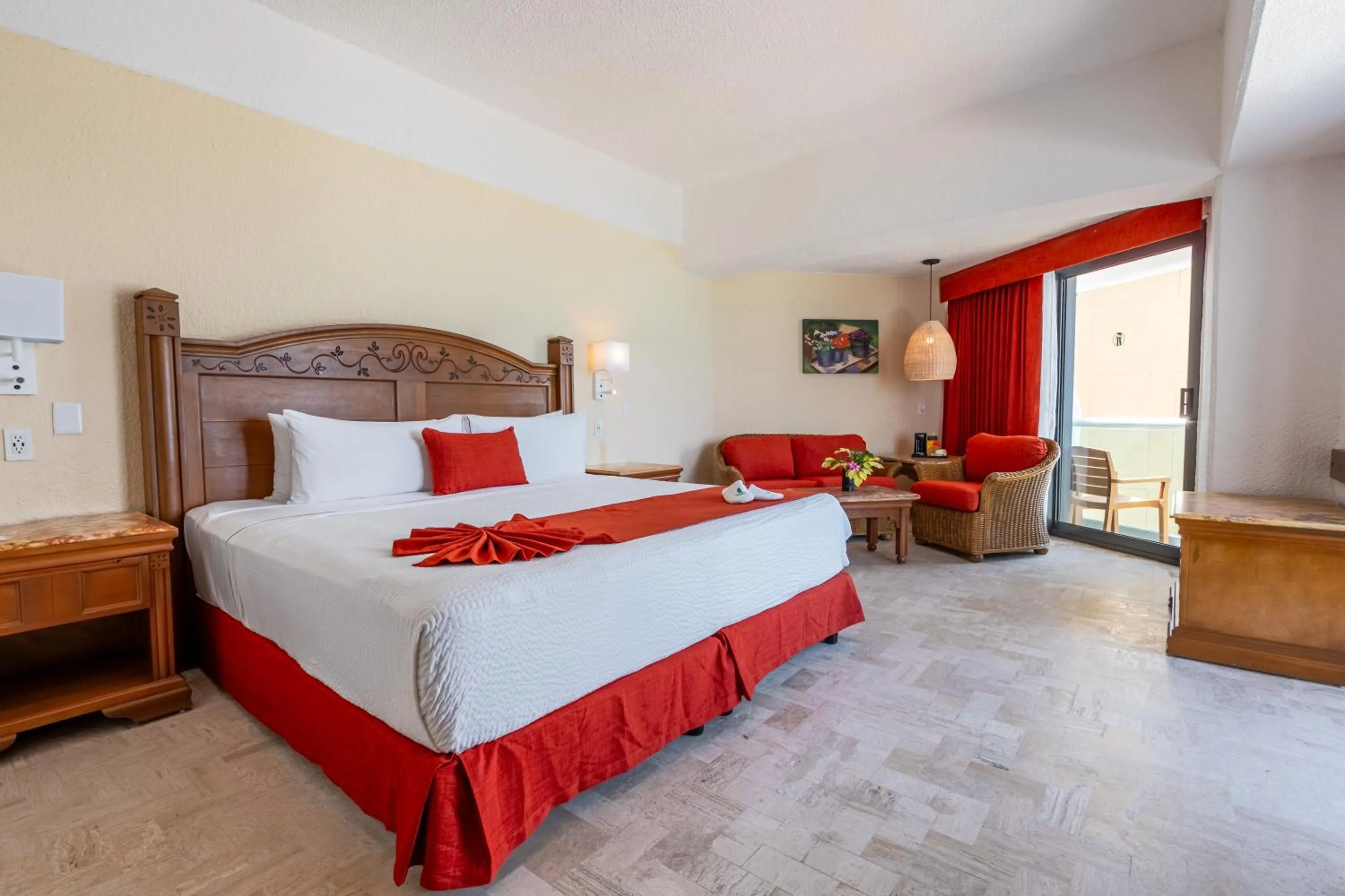 Bedroom, Bed in Copacabana Beach Hotel Acapulco